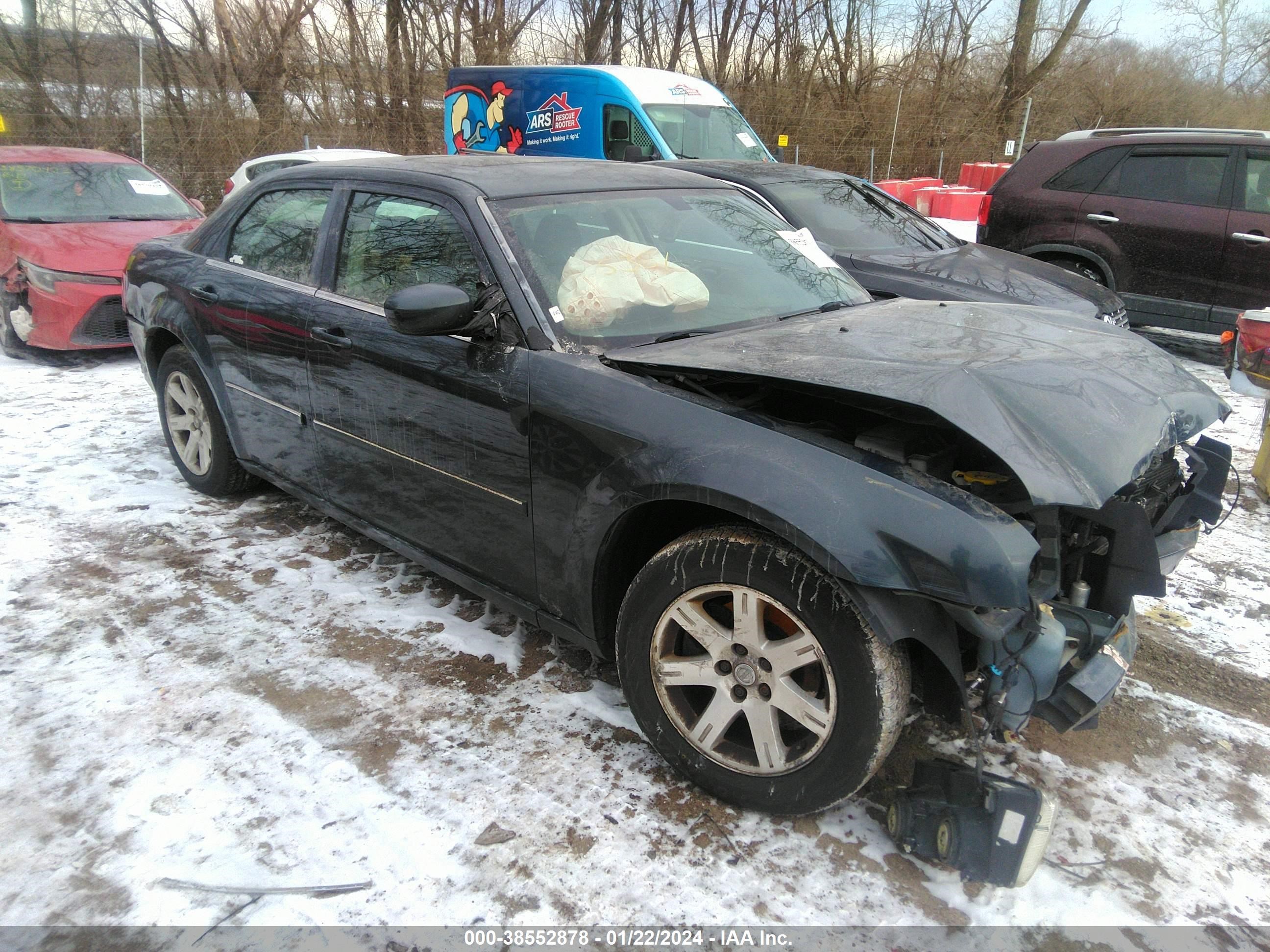 CHRYSLER 300 2007 2c3ka53g27h825351