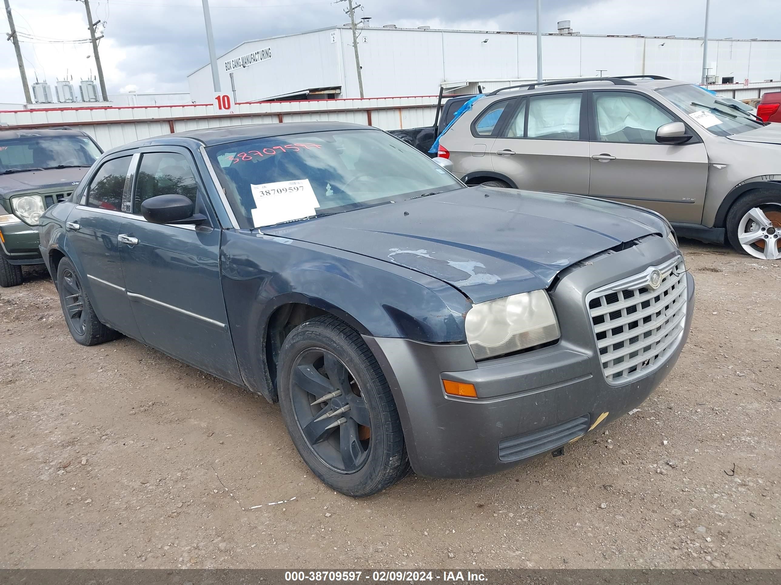 CHRYSLER 300 2006 2c3ka53g36h268366