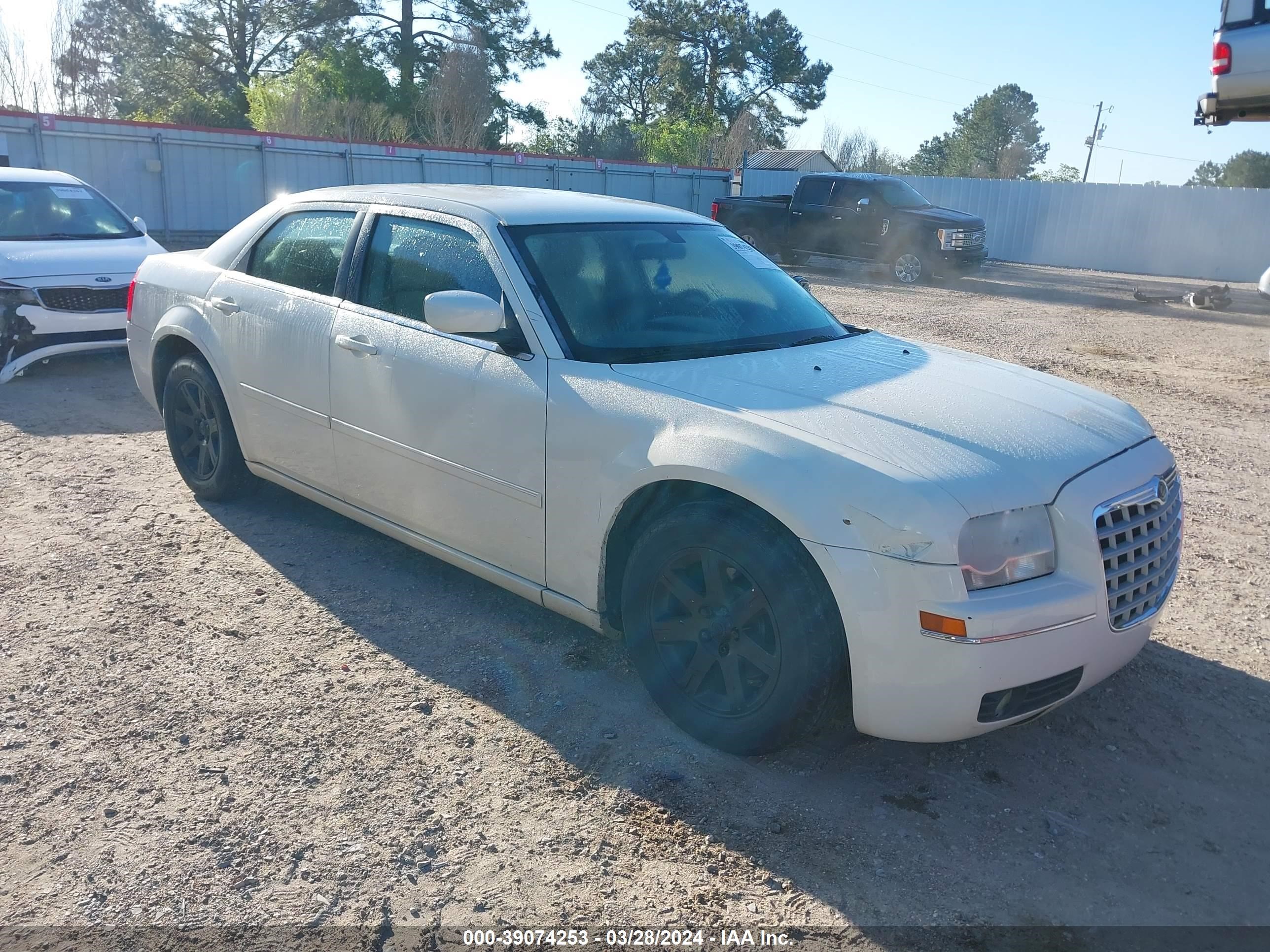 CHRYSLER 300 2006 2c3ka53g36h445501