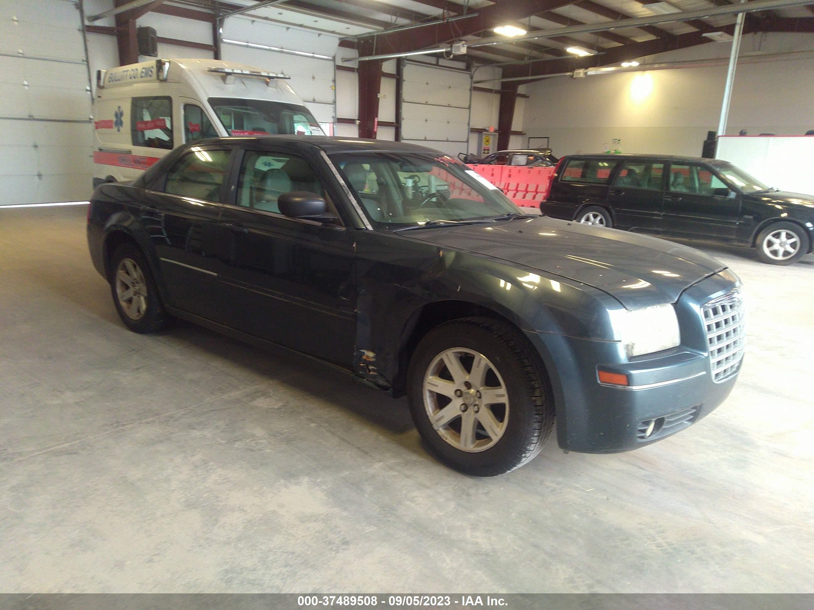 CHRYSLER 300 2007 2c3ka53g37h637423