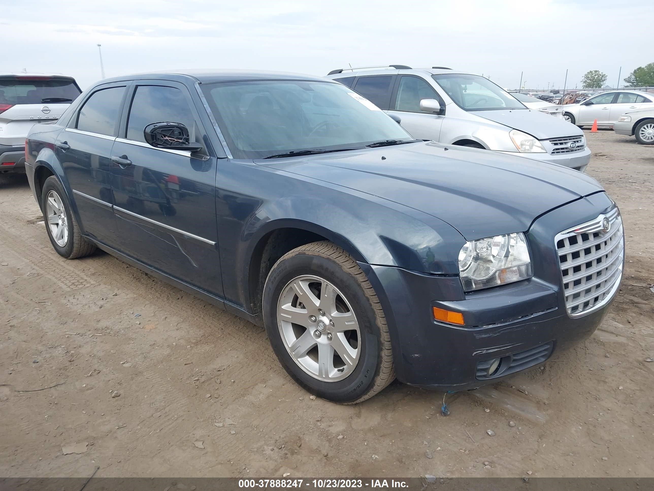 CHRYSLER 300 2007 2c3ka53g37h742883