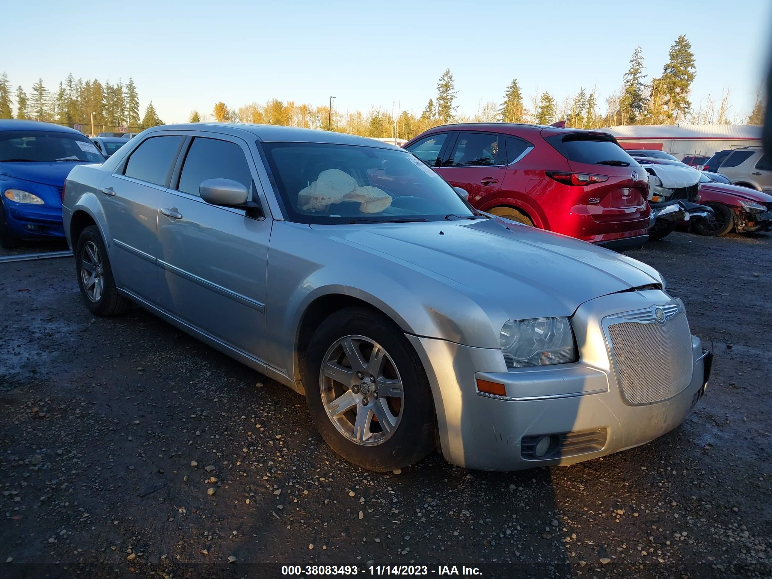 CHRYSLER 300 2007 2c3ka53g37h825245