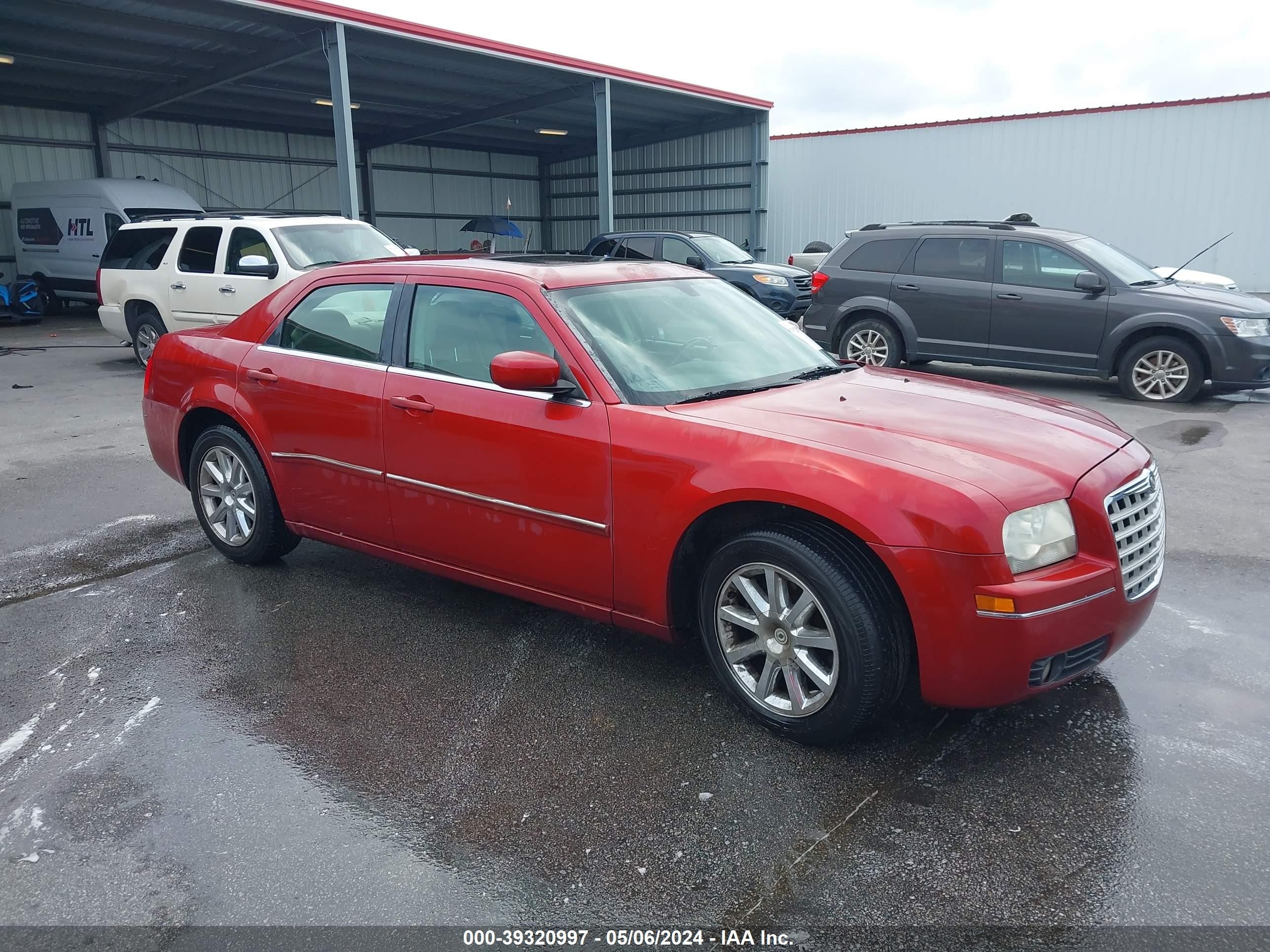 CHRYSLER 300 2007 2c3ka53g47h683004