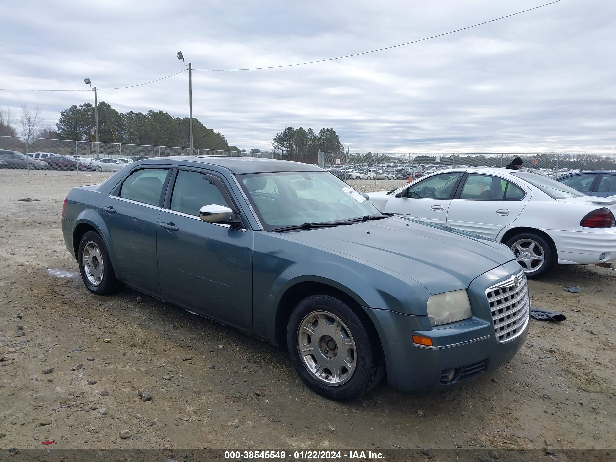 CHRYSLER 300 2006 2c3ka53g56h101684