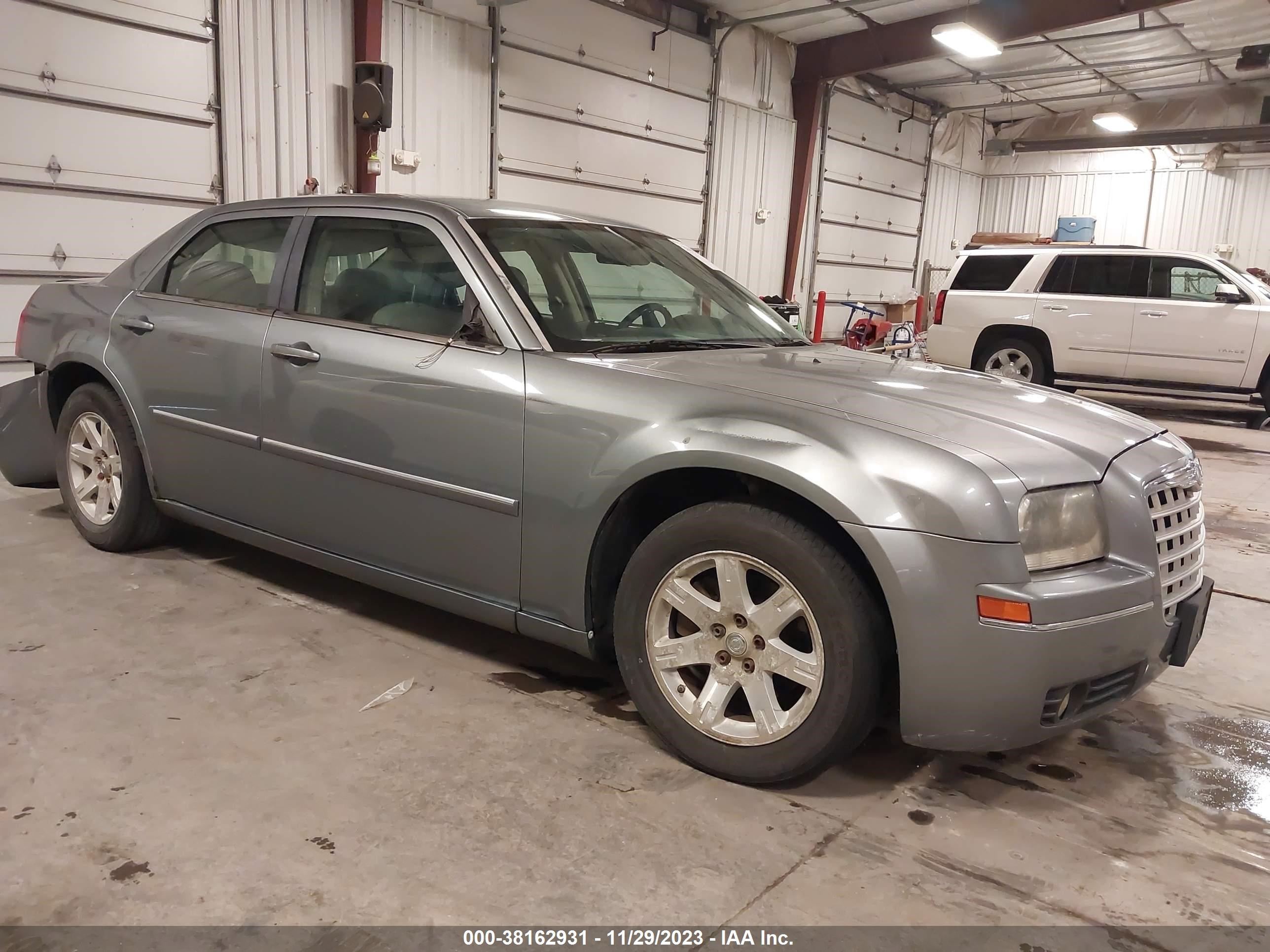 CHRYSLER 300 2006 2c3ka53g56h414153