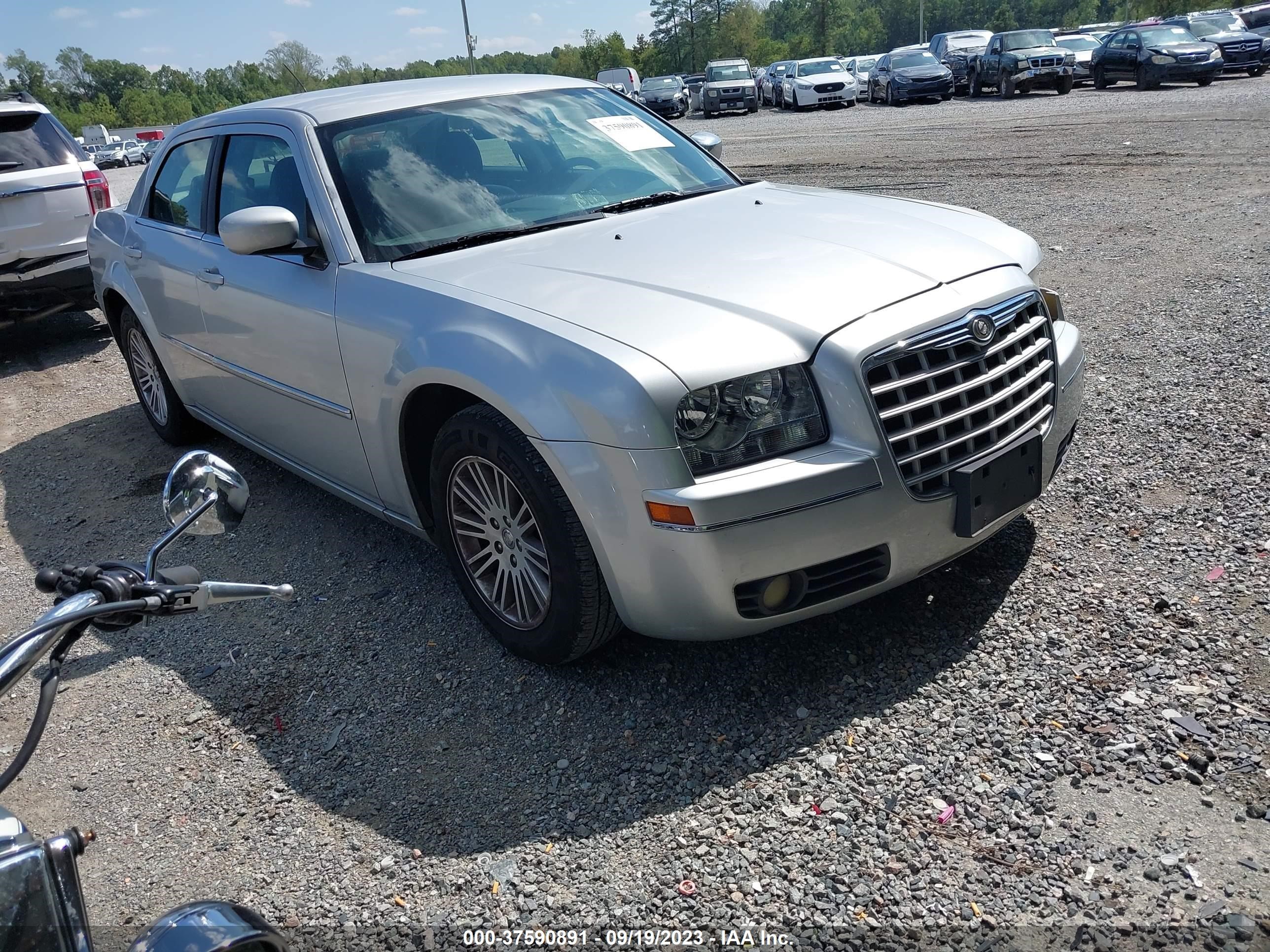 CHRYSLER 300 2008 2c3ka53g58h255752