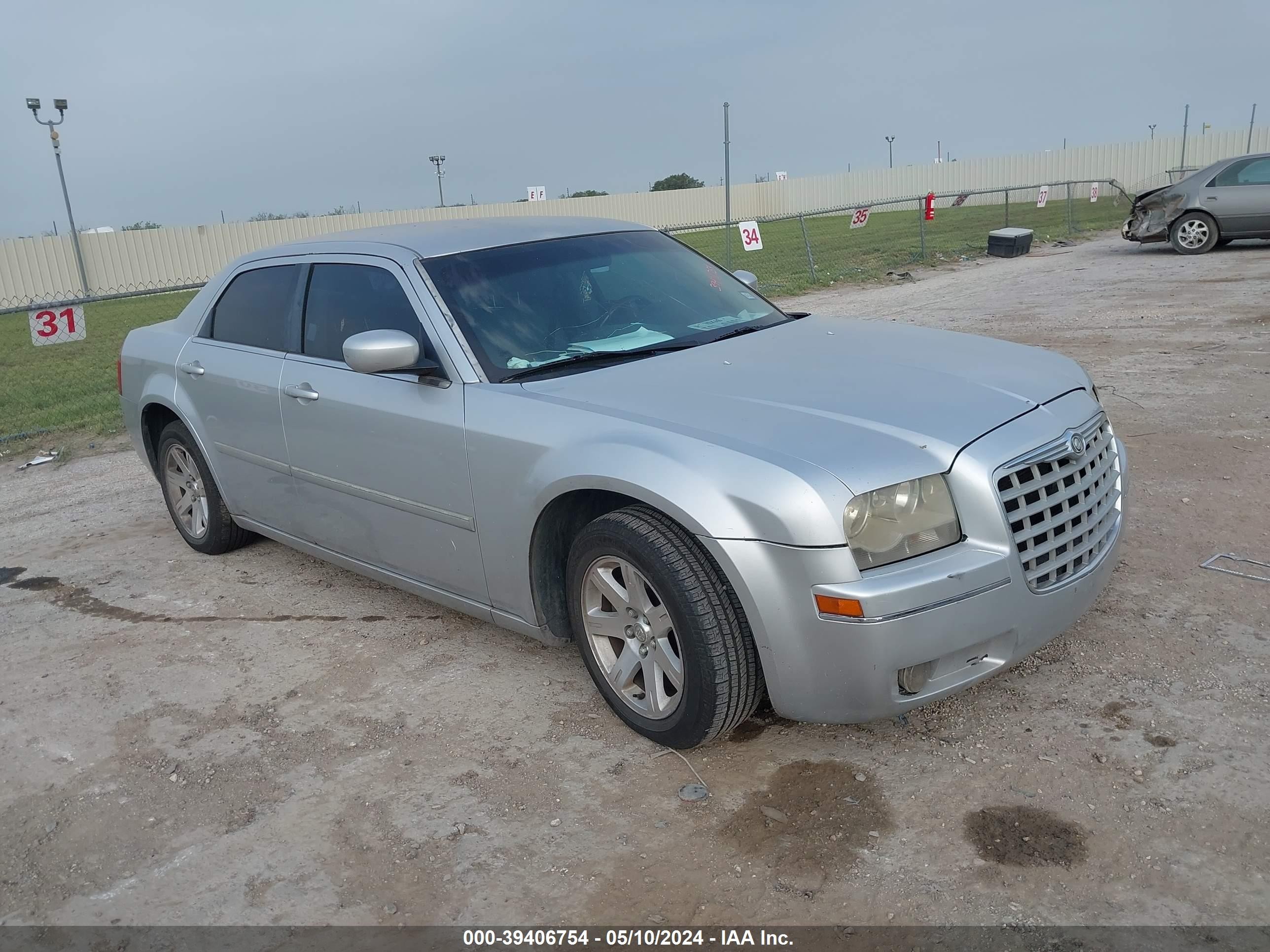 CHRYSLER 300 2007 2c3ka53g67h715497