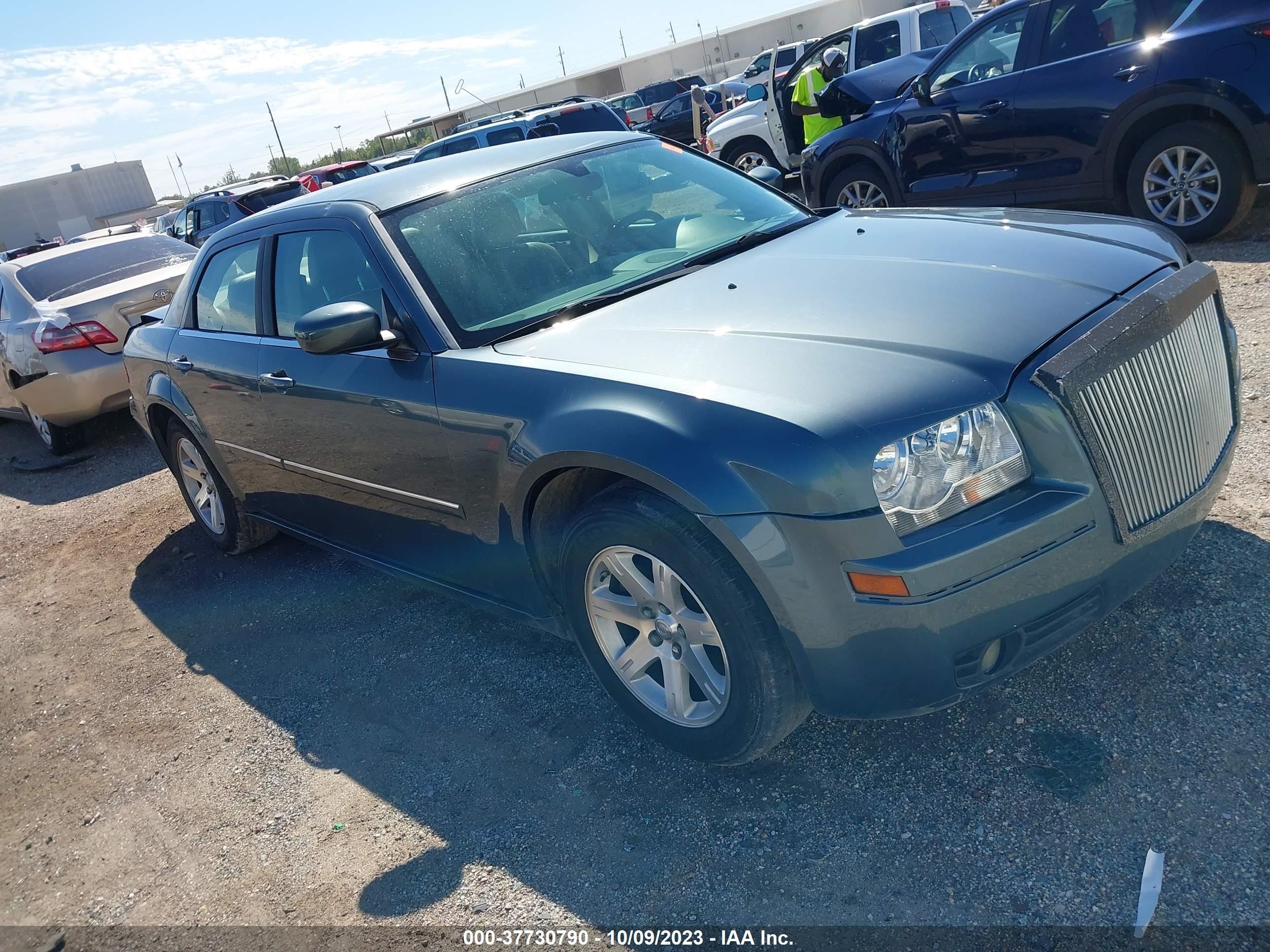 CHRYSLER 300 2006 2c3ka53g76h384895