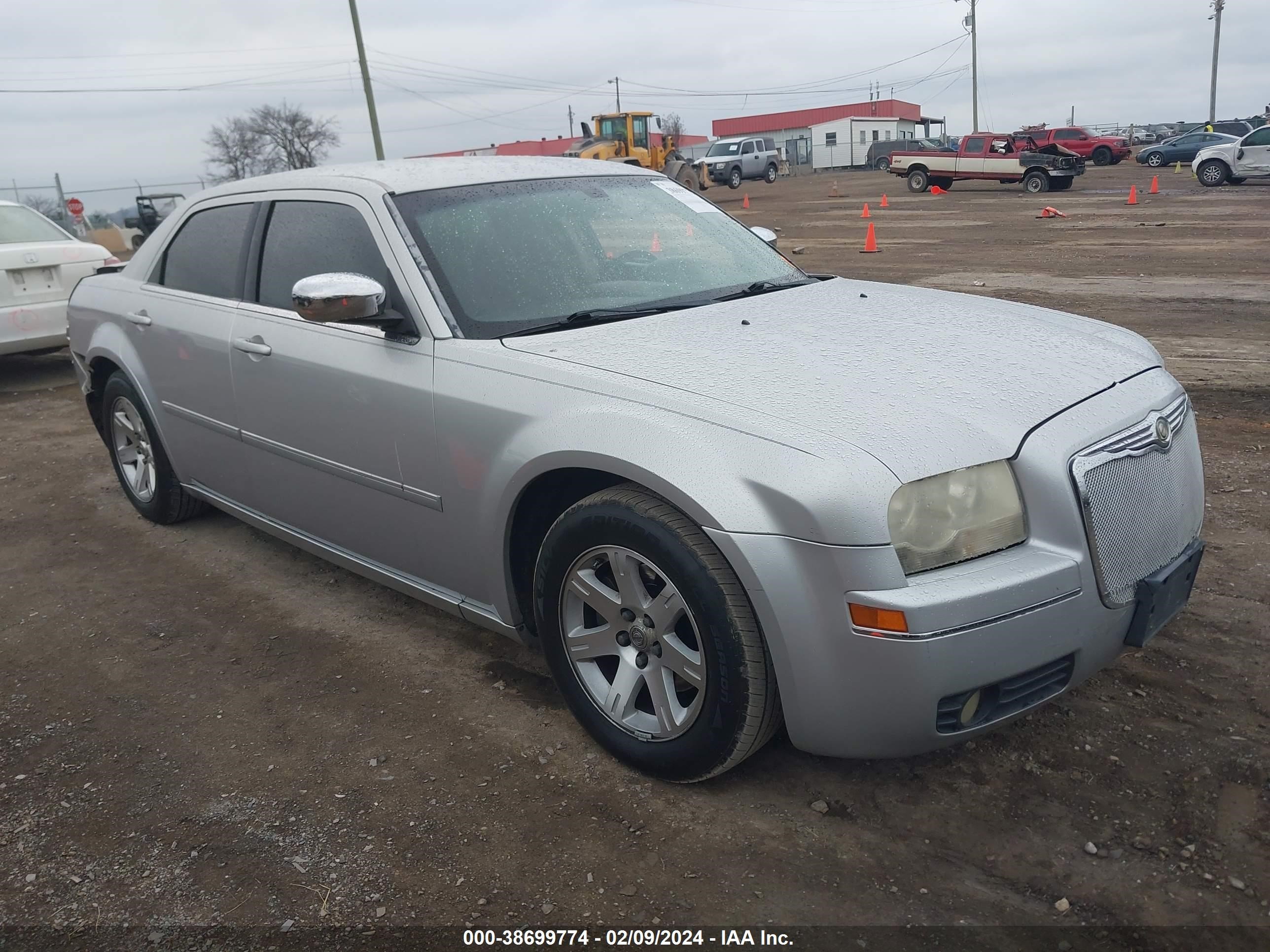 CHRYSLER 300 2006 2c3ka53g76h405681