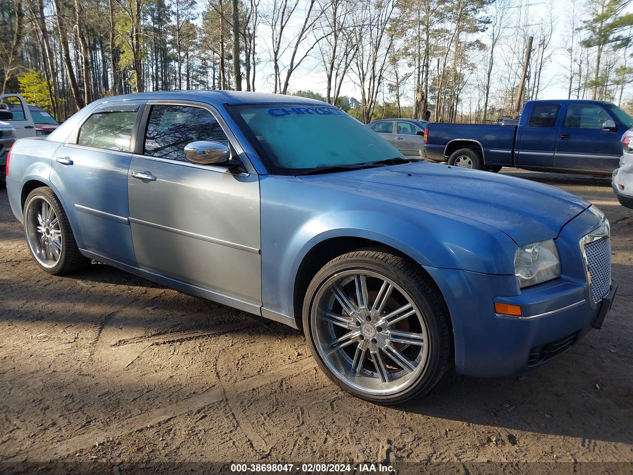 CHRYSLER 300 2007 2c3ka53g77h727724