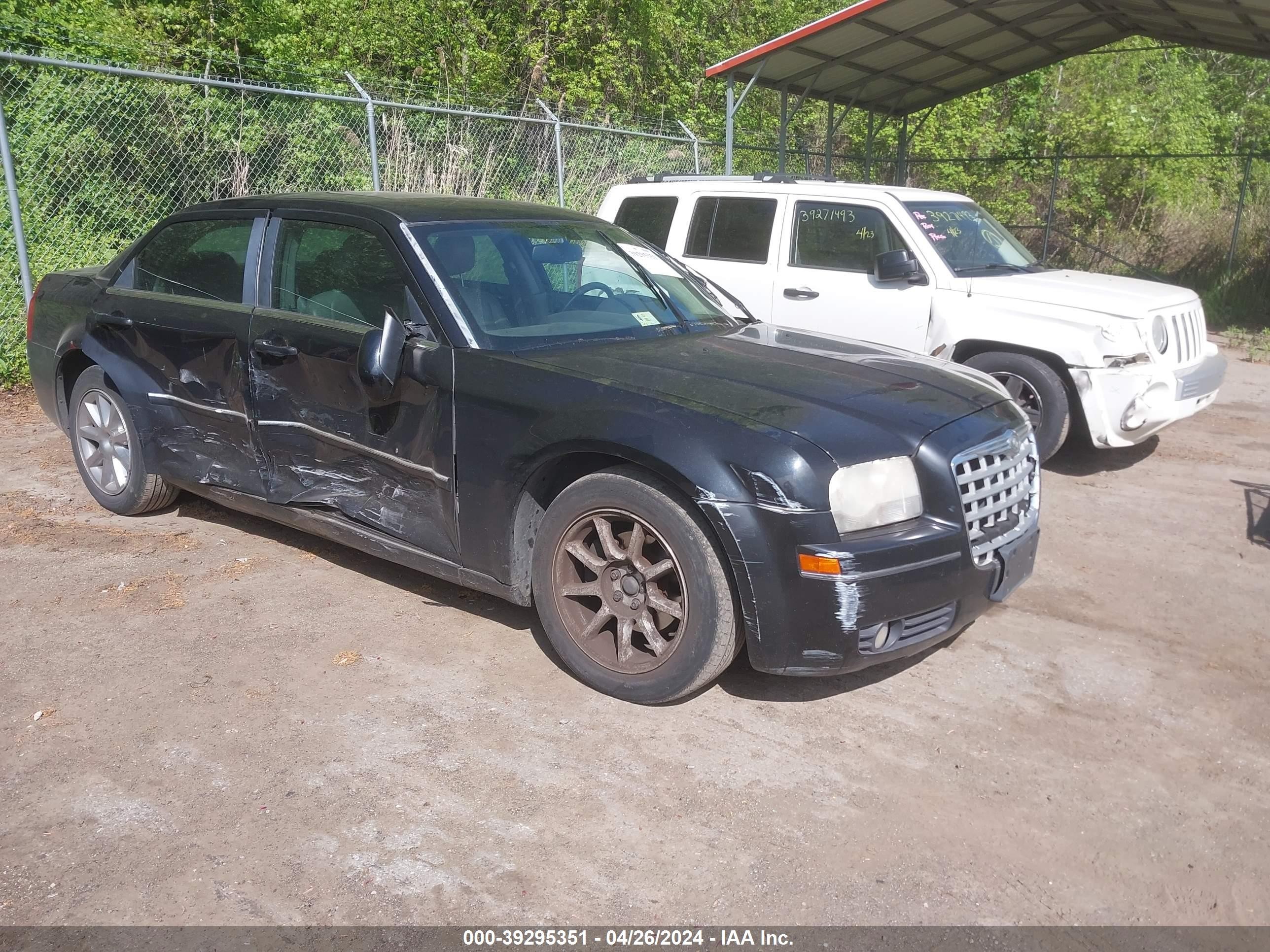 CHRYSLER 300 2007 2c3ka53g87h635408