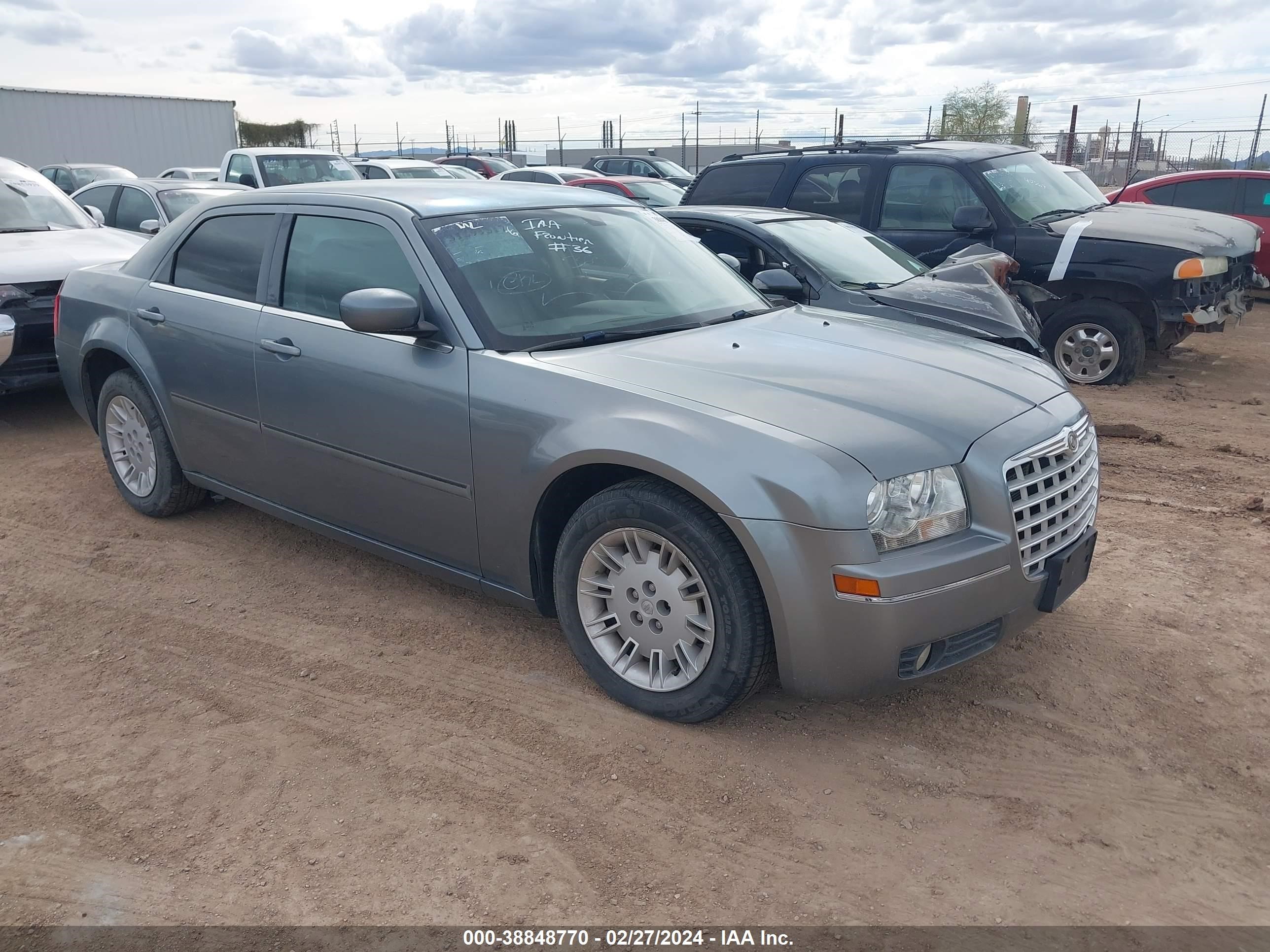 CHRYSLER 300 2007 2c3ka53g87h739395