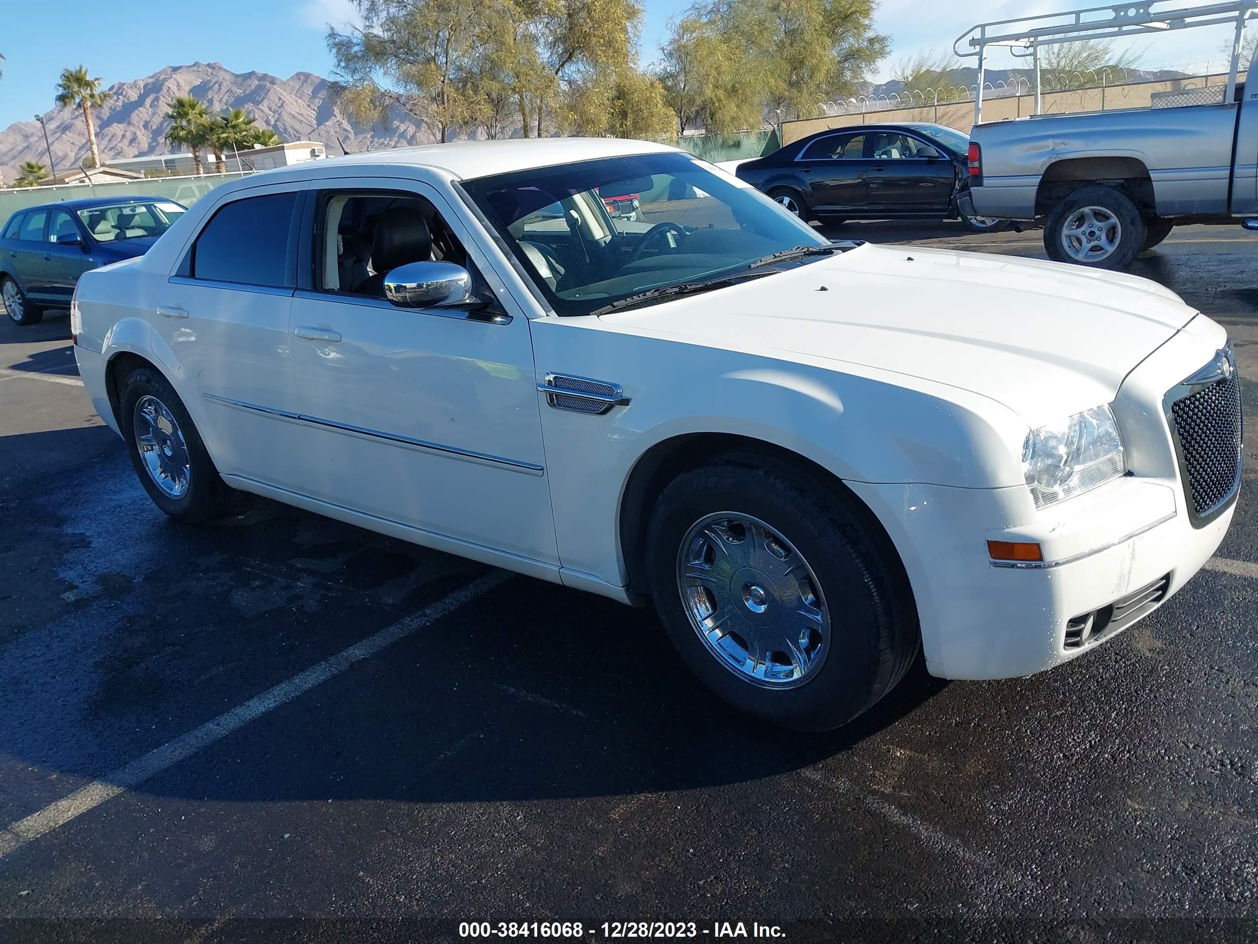 CHRYSLER 300 2008 2c3ka53g98h230725