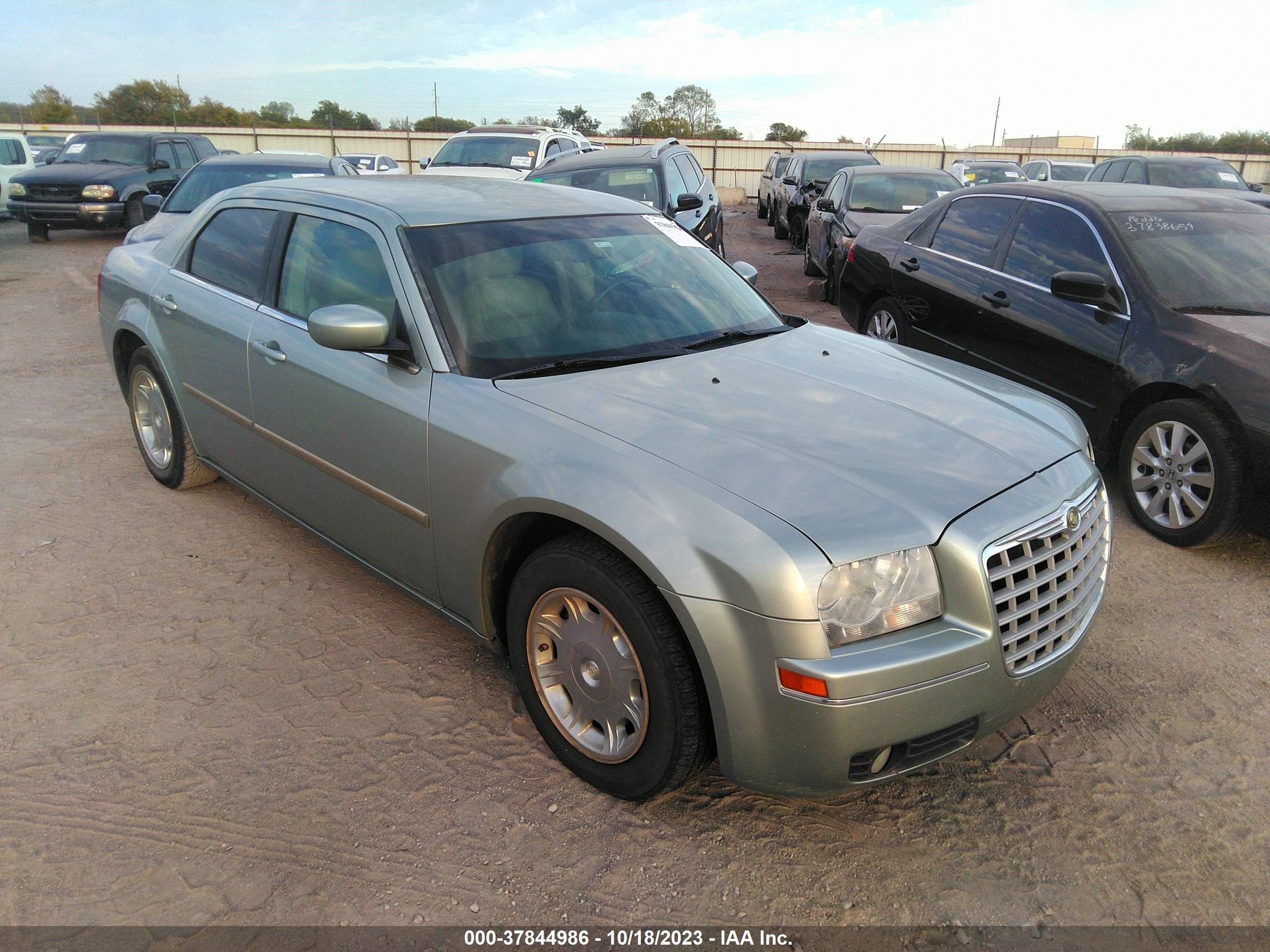 CHRYSLER 300 2006 2c3ka53gx6h240385