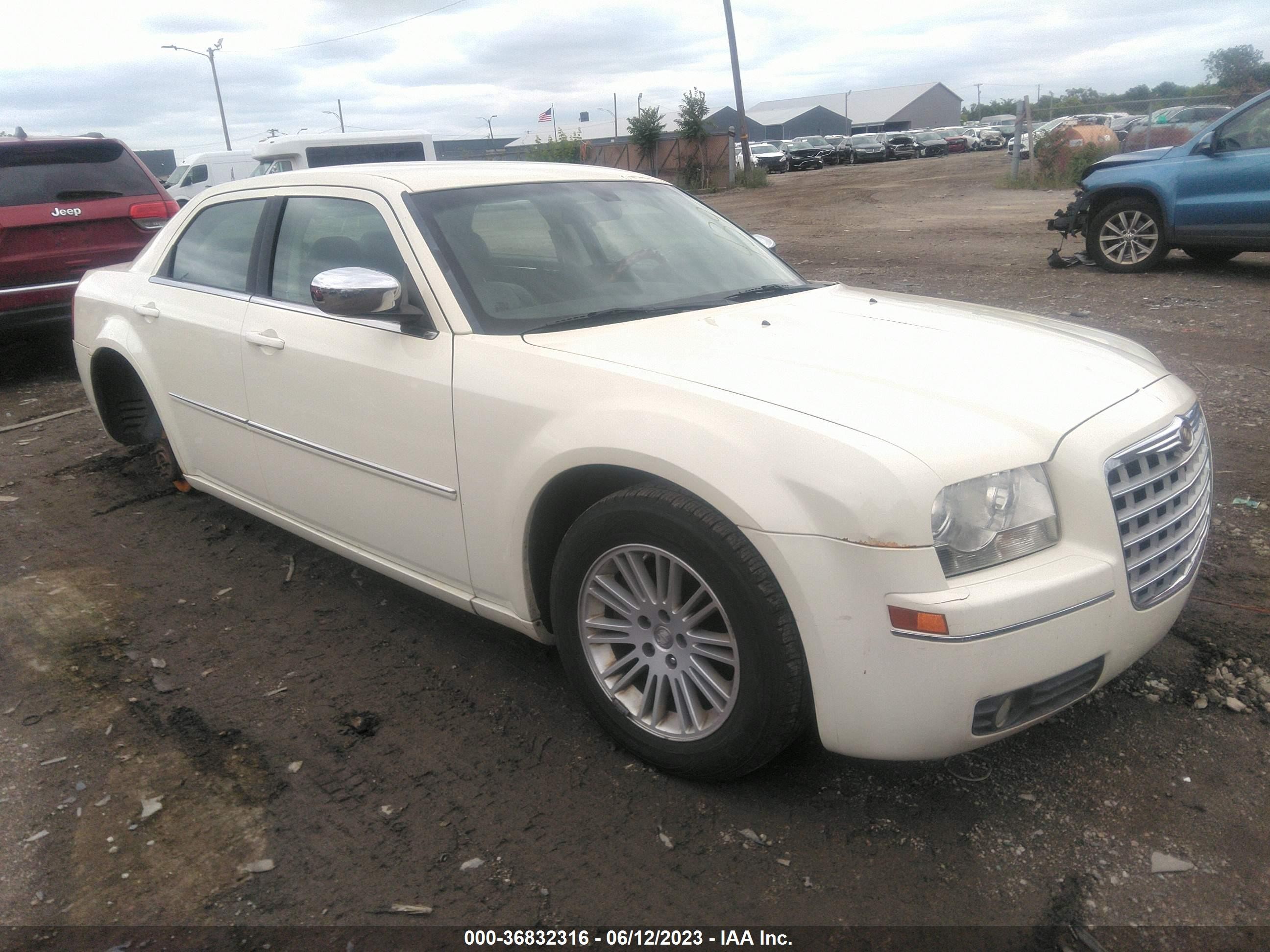 CHRYSLER 300 2009 2c3ka53vx9h634391