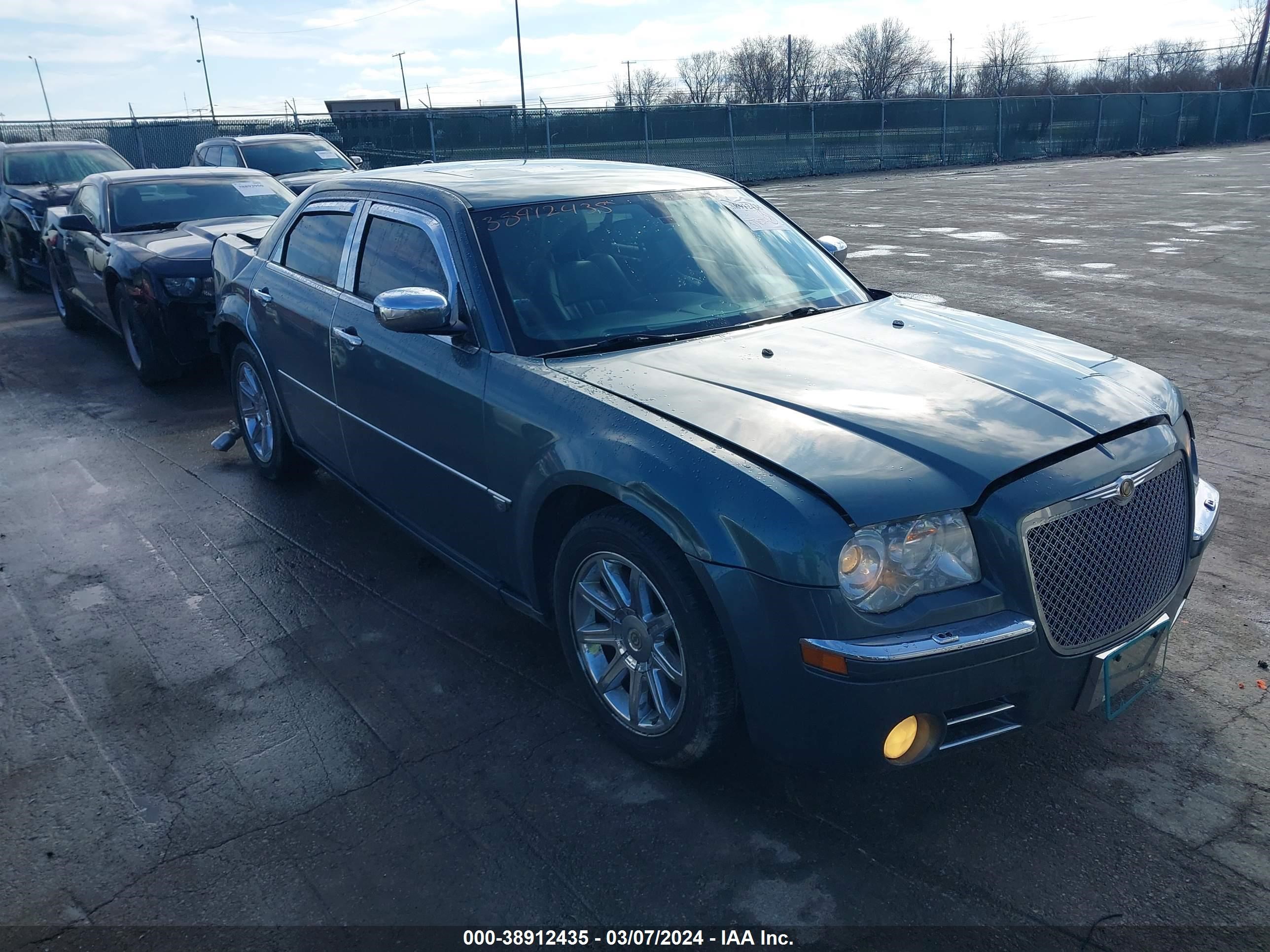 CHRYSLER 300C 2006 2c3ka63h06h130203