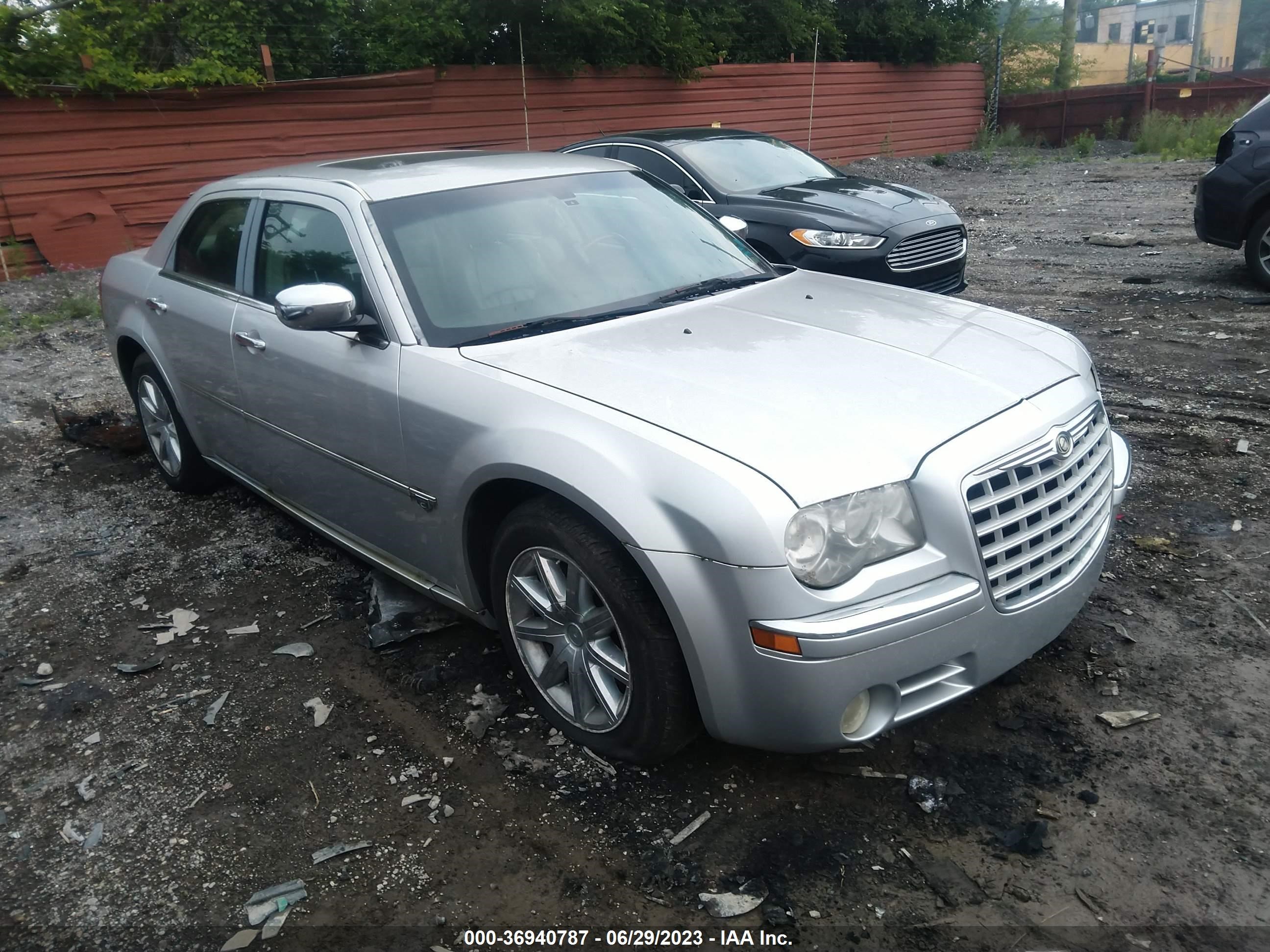 CHRYSLER 300C 2007 2c3ka63h37h658724