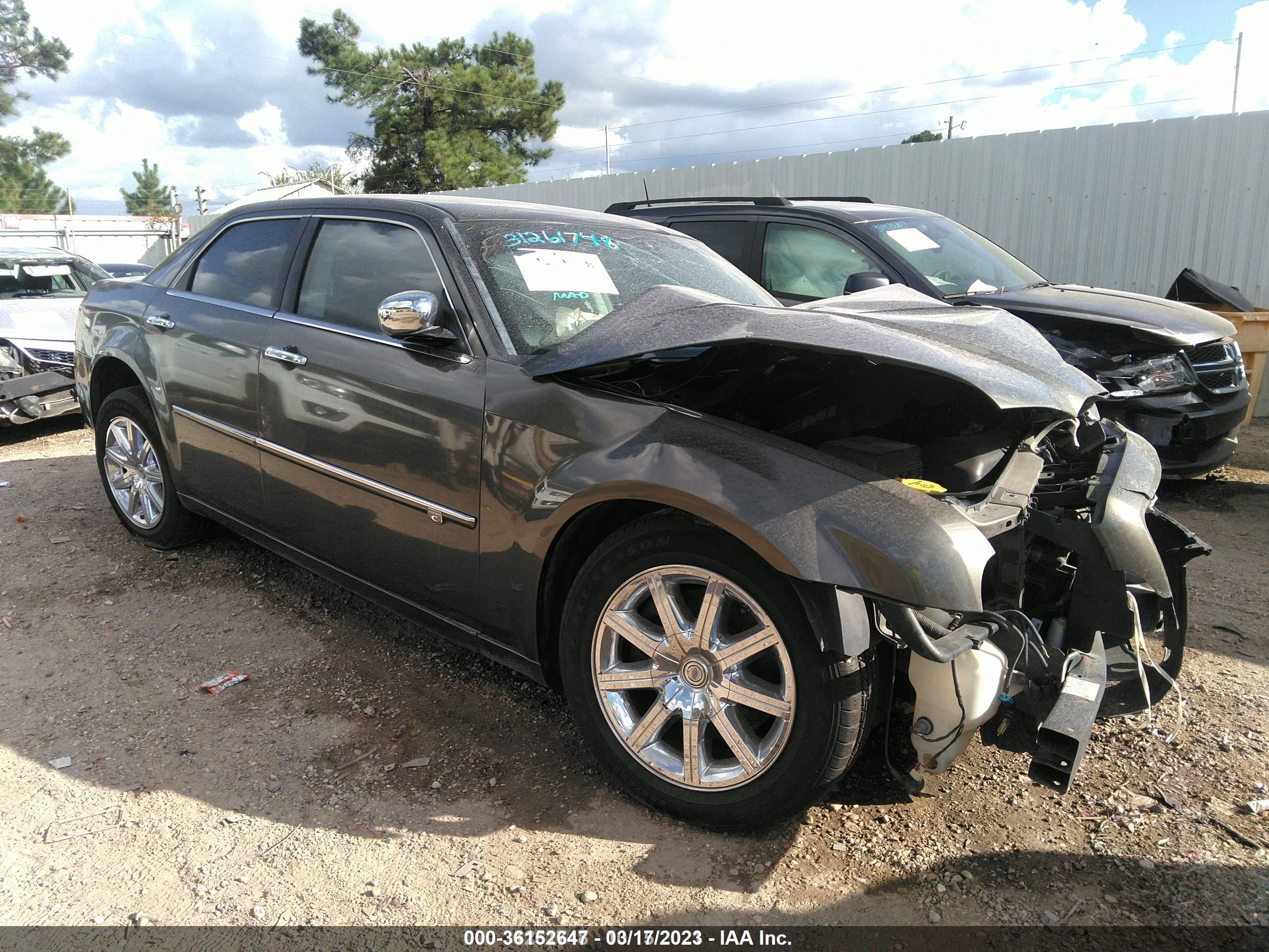 CHRYSLER 300C 2009 2c3ka63t09h562346