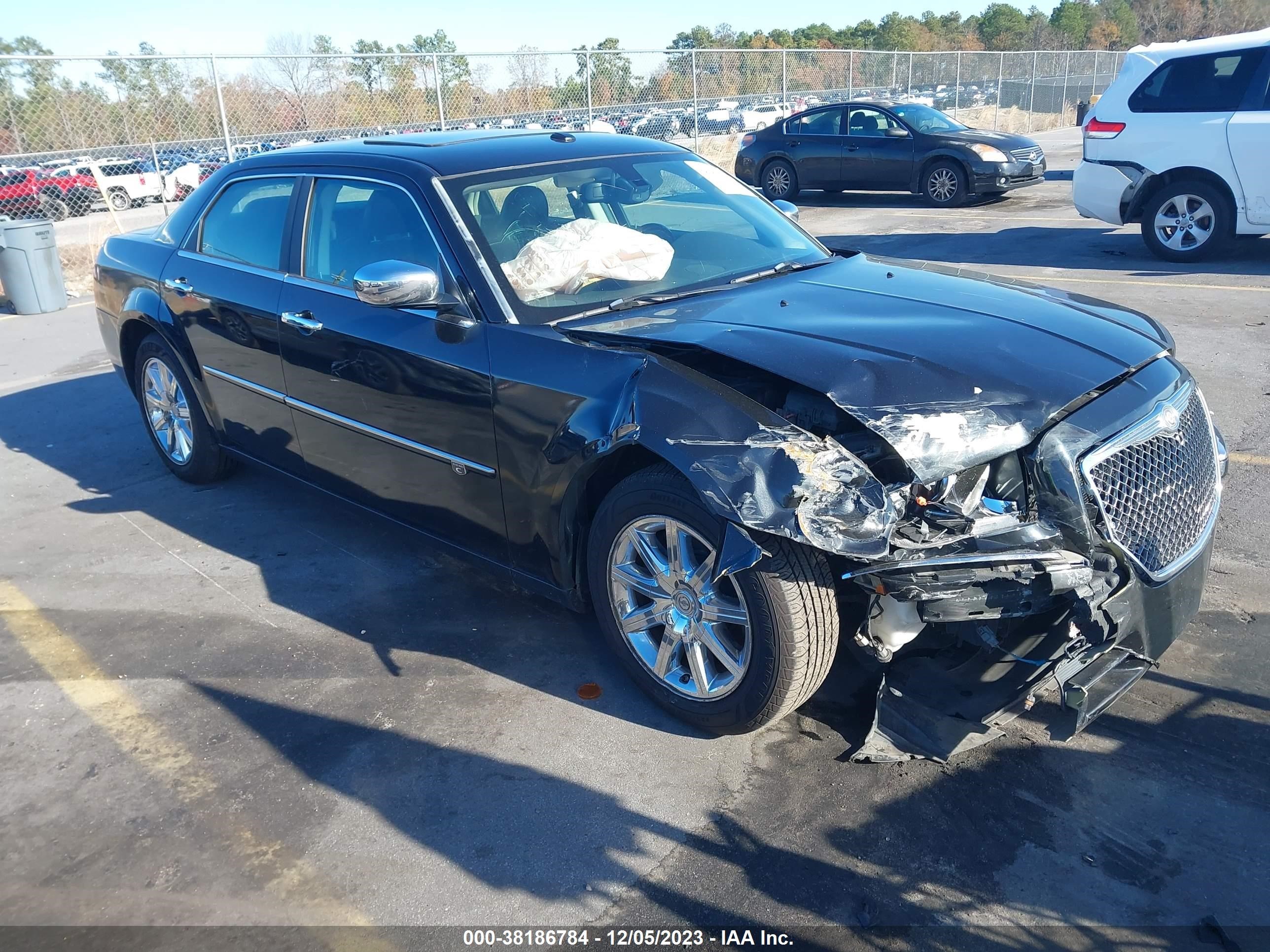 CHRYSLER 300C 2009 2c3ka63tx9h624030