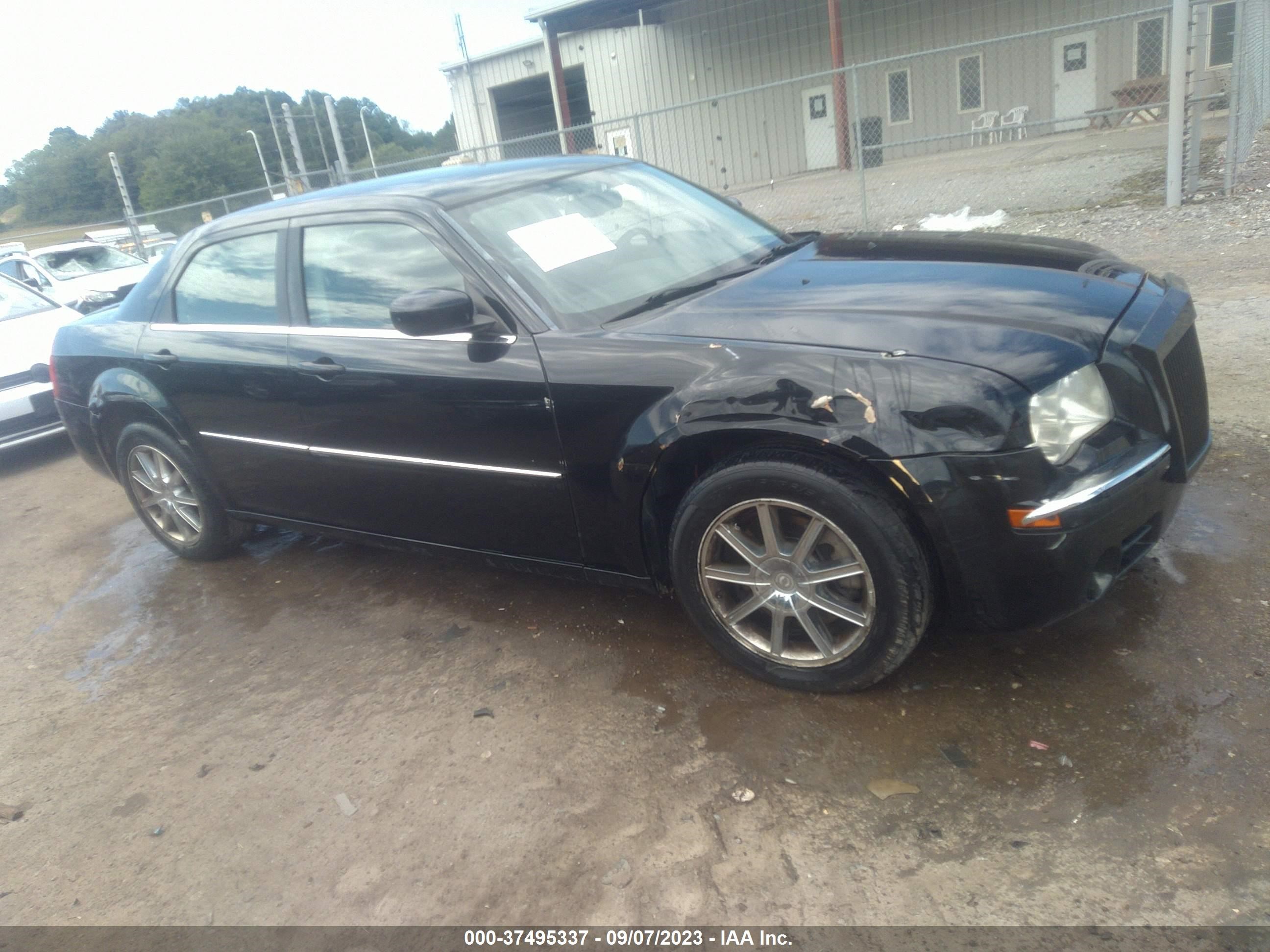 CHRYSLER 300 2008 2c3kk33g28h233502