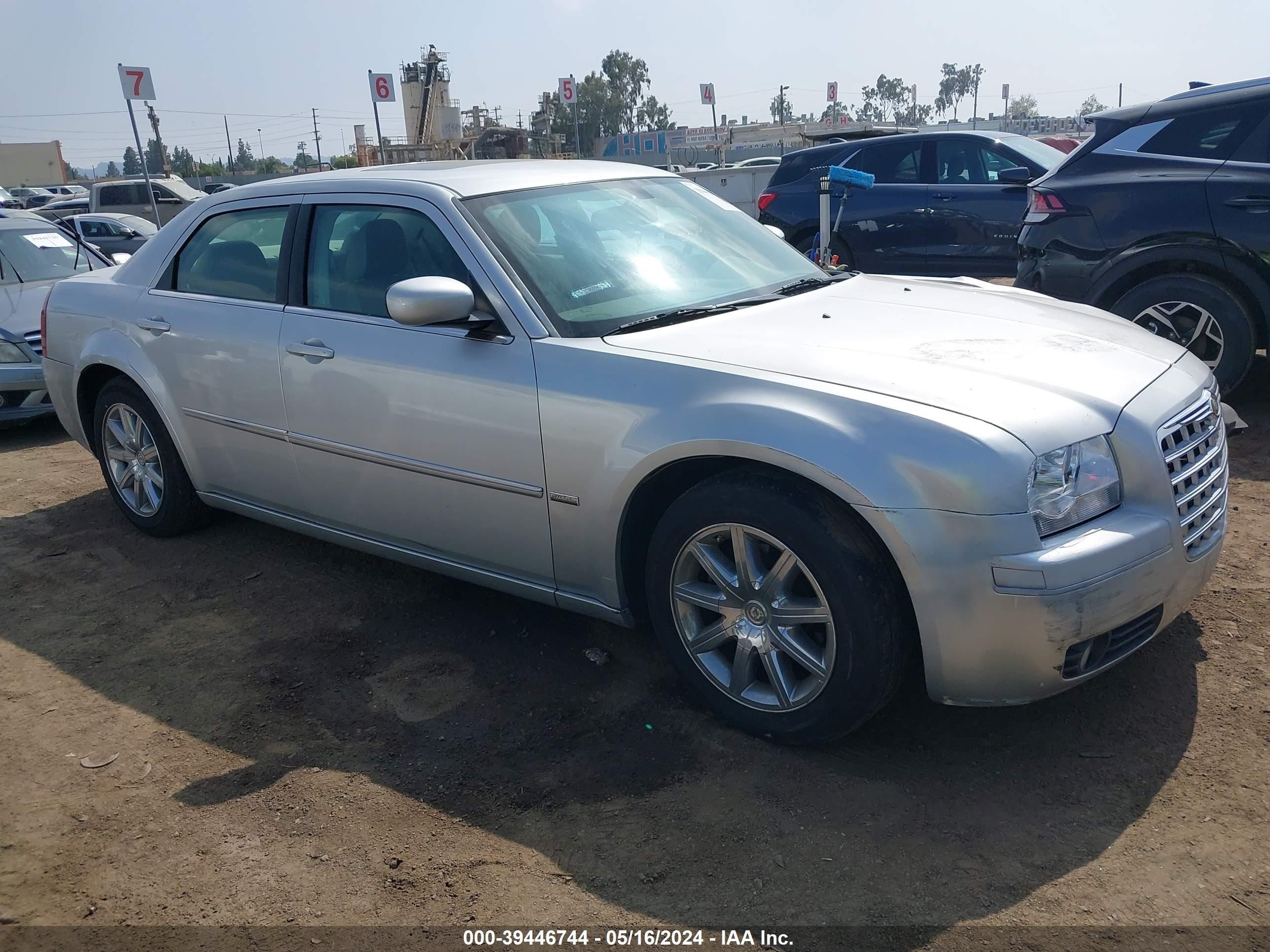 CHRYSLER 300 2008 2c3la53g28h334851