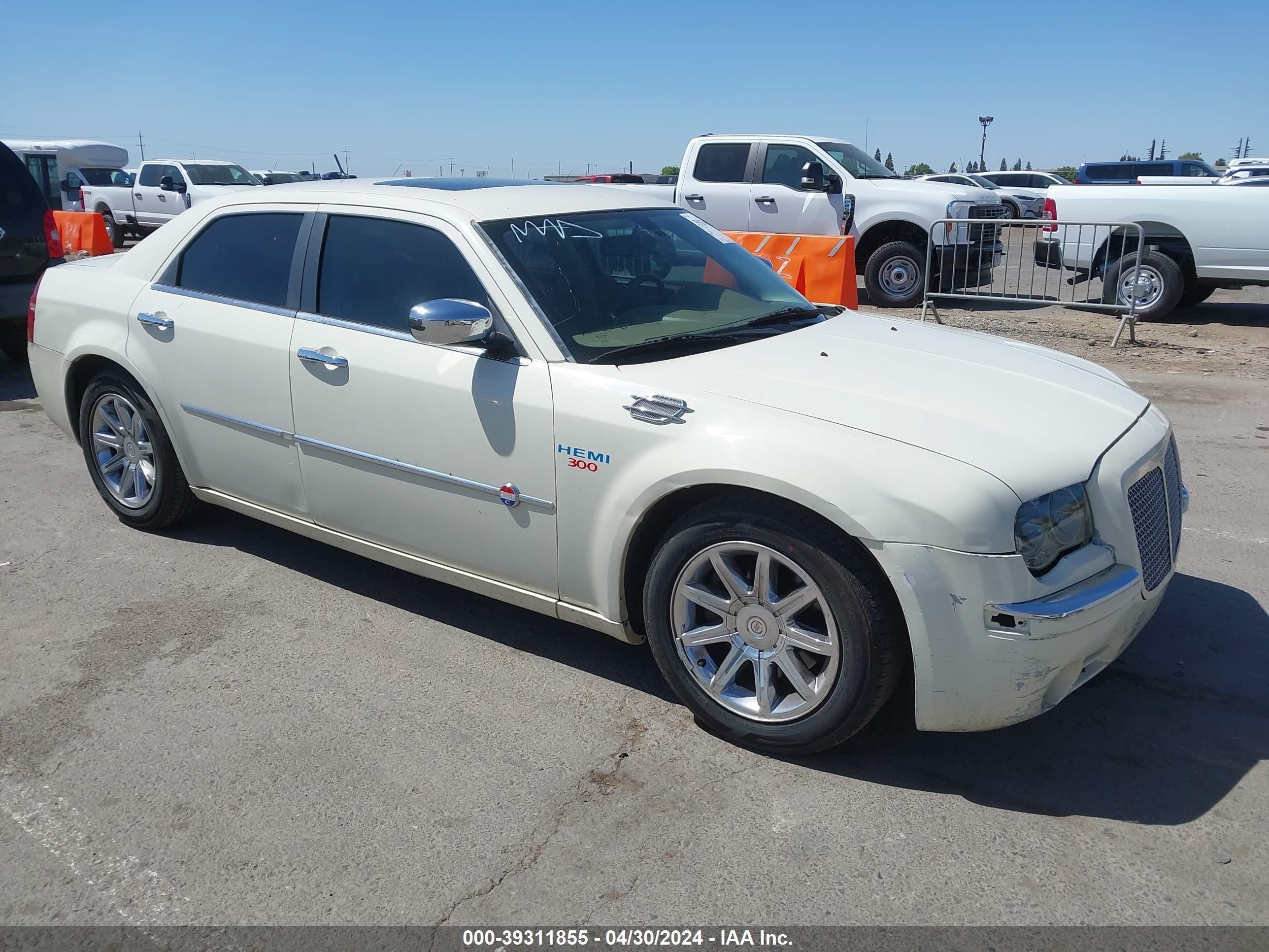 CHRYSLER 300C 2008 2c3la63h68h135459