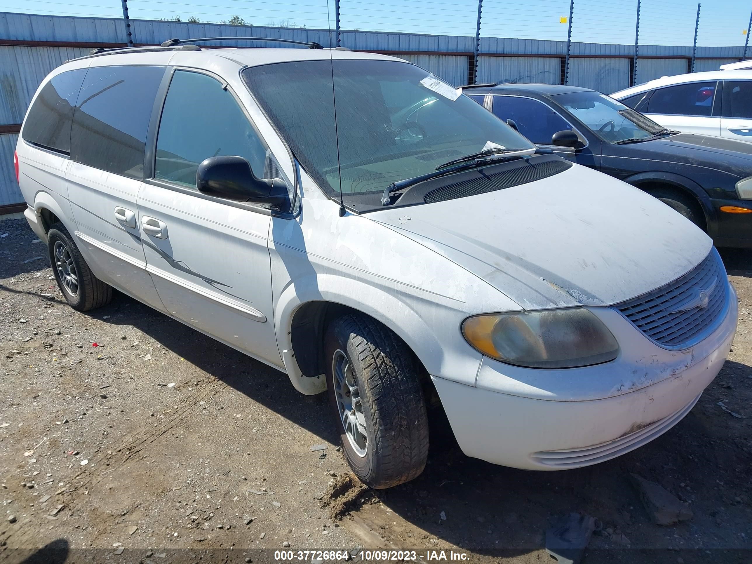 CHRYSLER TOWN & COUNTRY 2002 2c4gp34352r569631