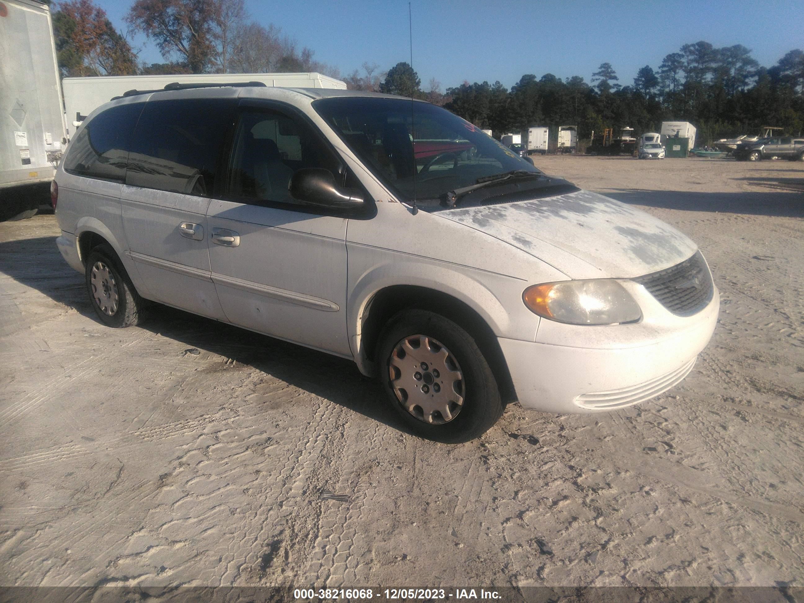 CHRYSLER TOWN & COUNTRY 2002 2c4gp44302r655936