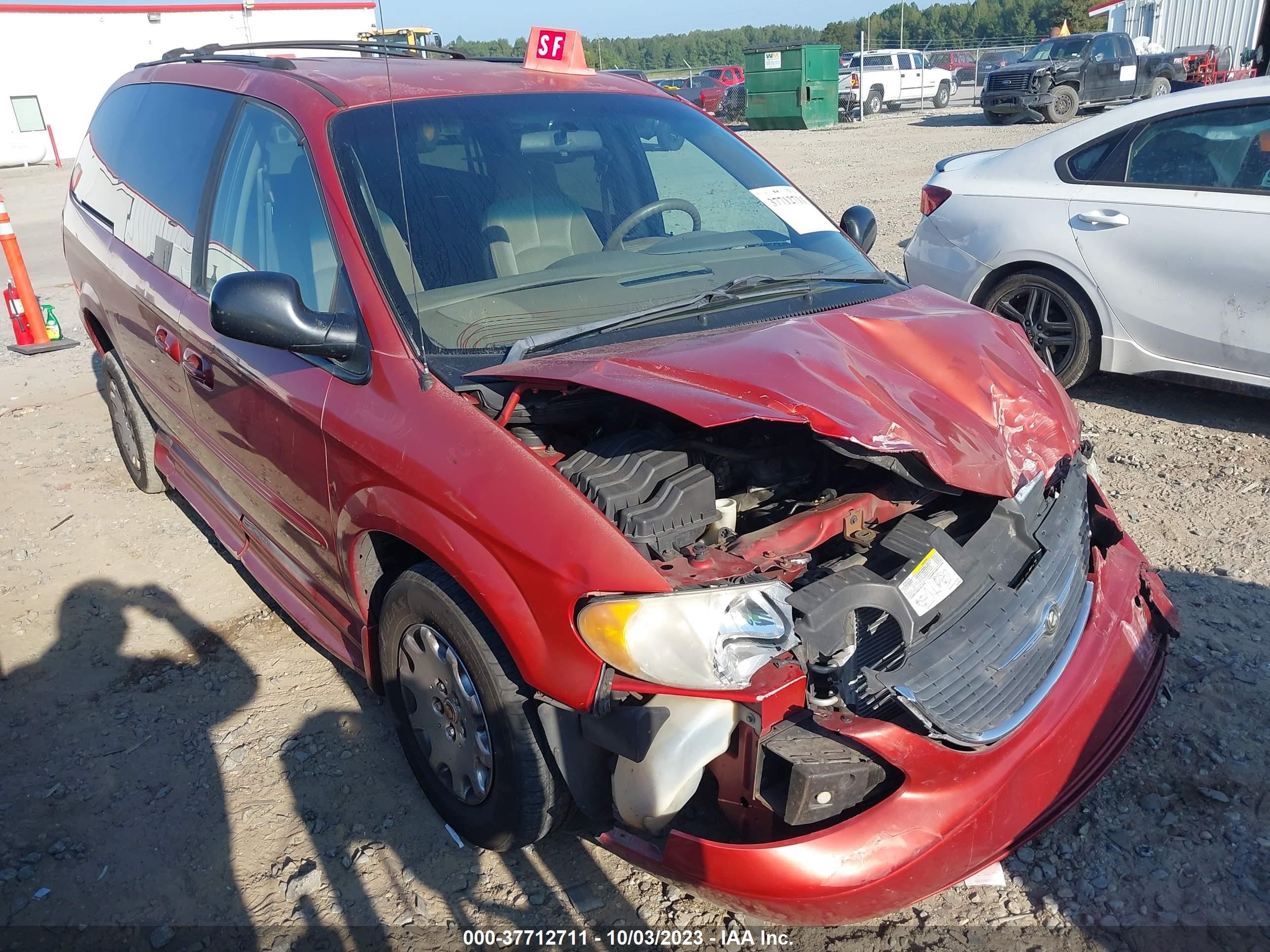 CHRYSLER TOWN & COUNTRY 2002 2c4gp44342r756574