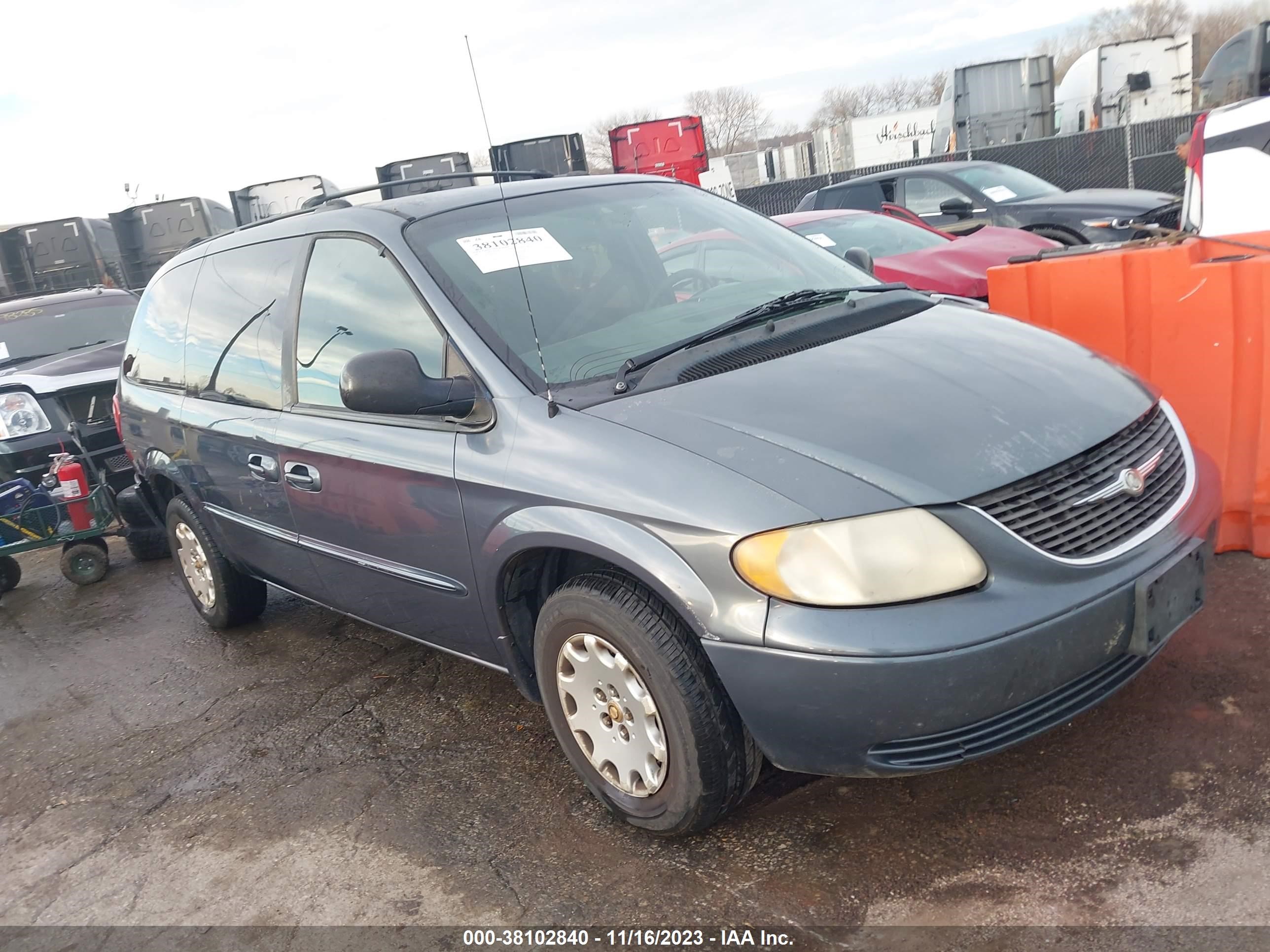 CHRYSLER TOWN & COUNTRY 2002 2c4gp44382r751913