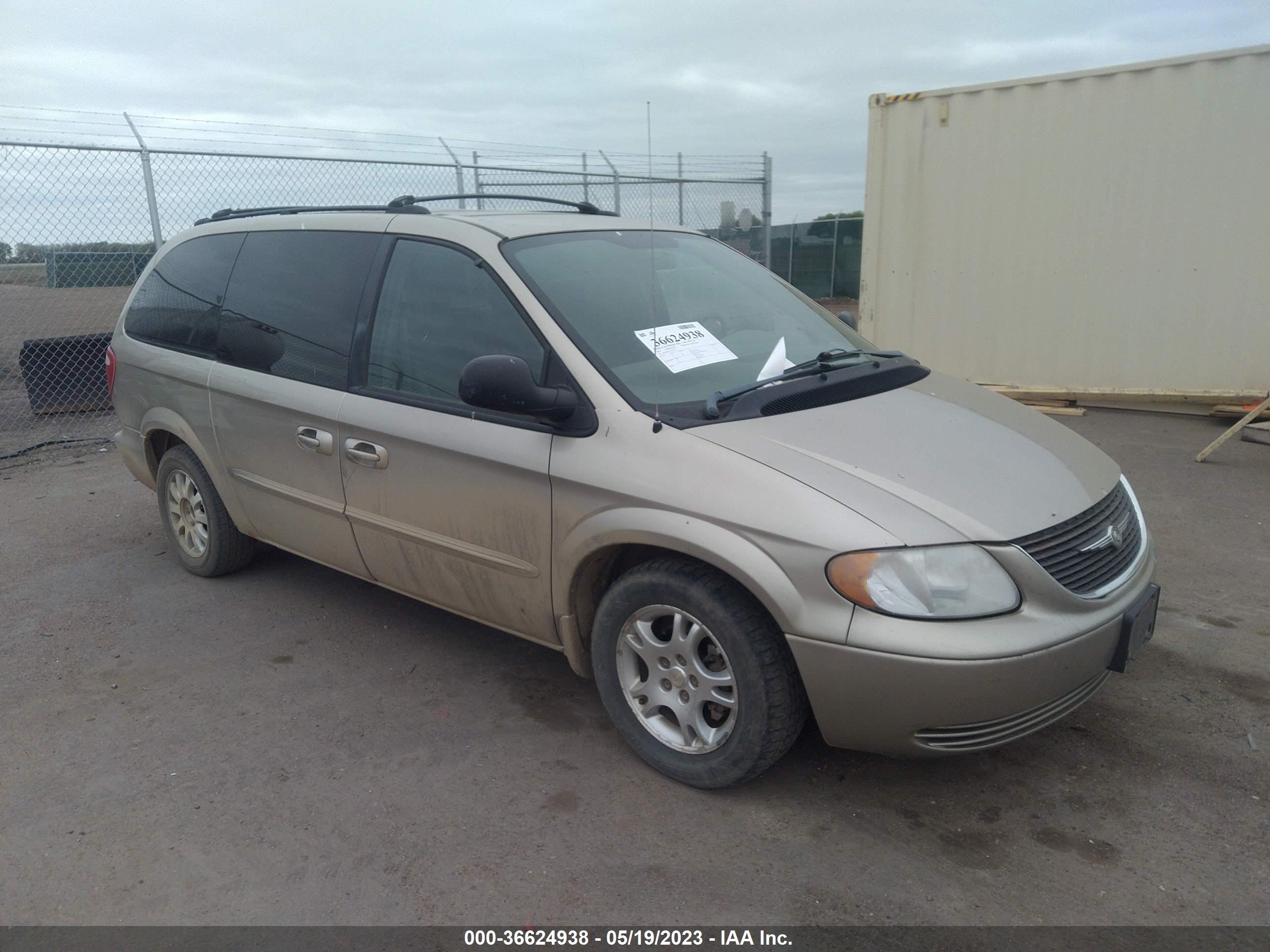 CHRYSLER TOWN & COUNTRY 2003 2c4gp44l13r151574