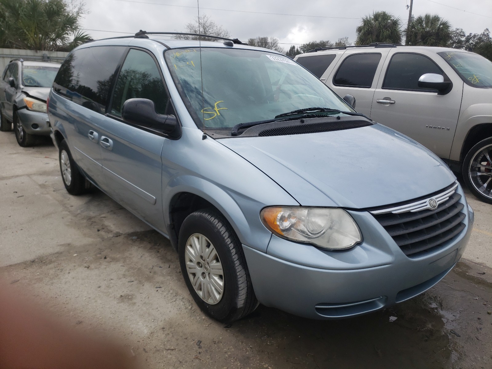 CHRYSLER TOWN &AMP COU 2005 2c4gp44r45r446773