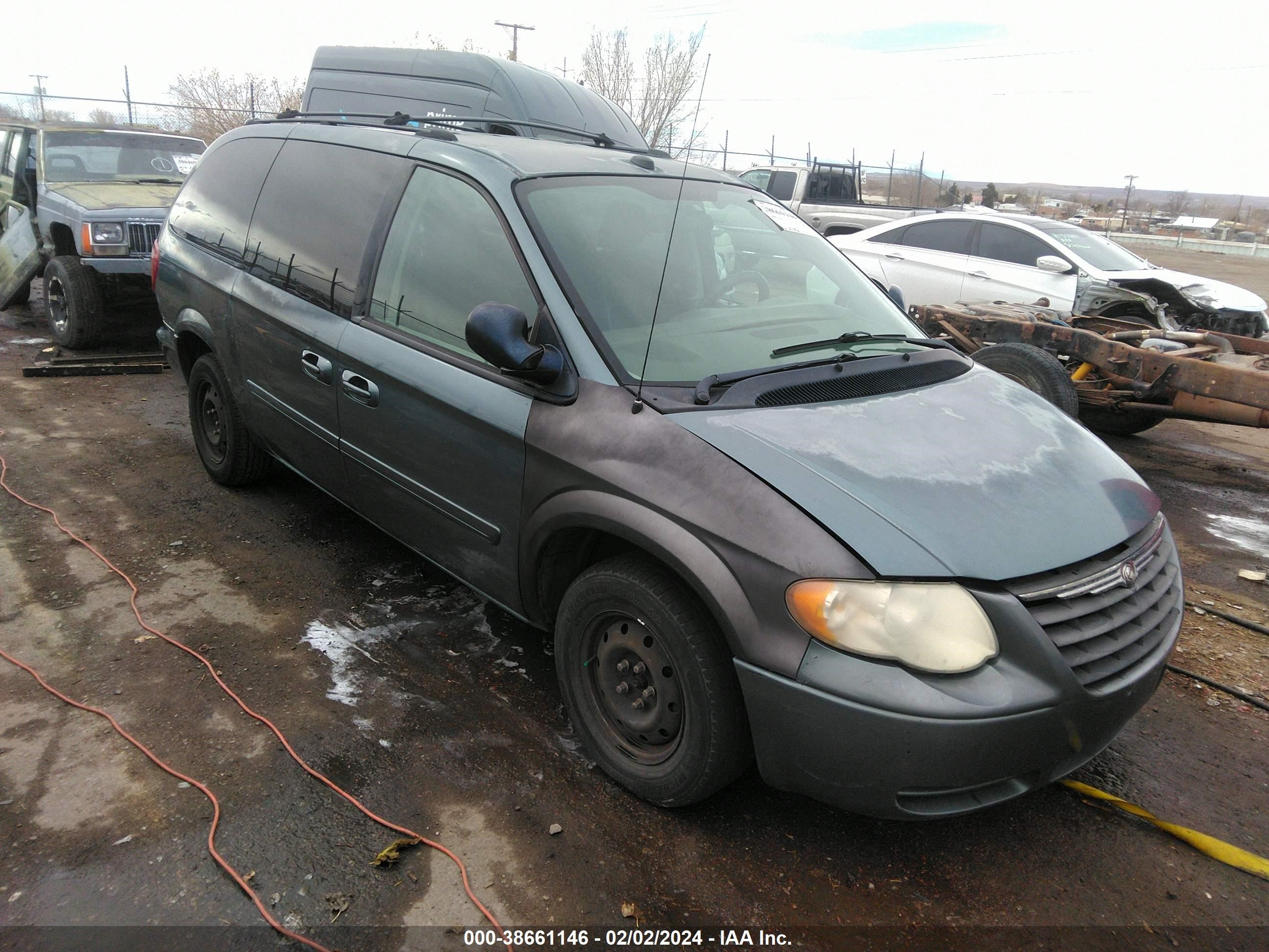 CHRYSLER TOWN & COUNTRY 2005 2c4gp44r45r450161