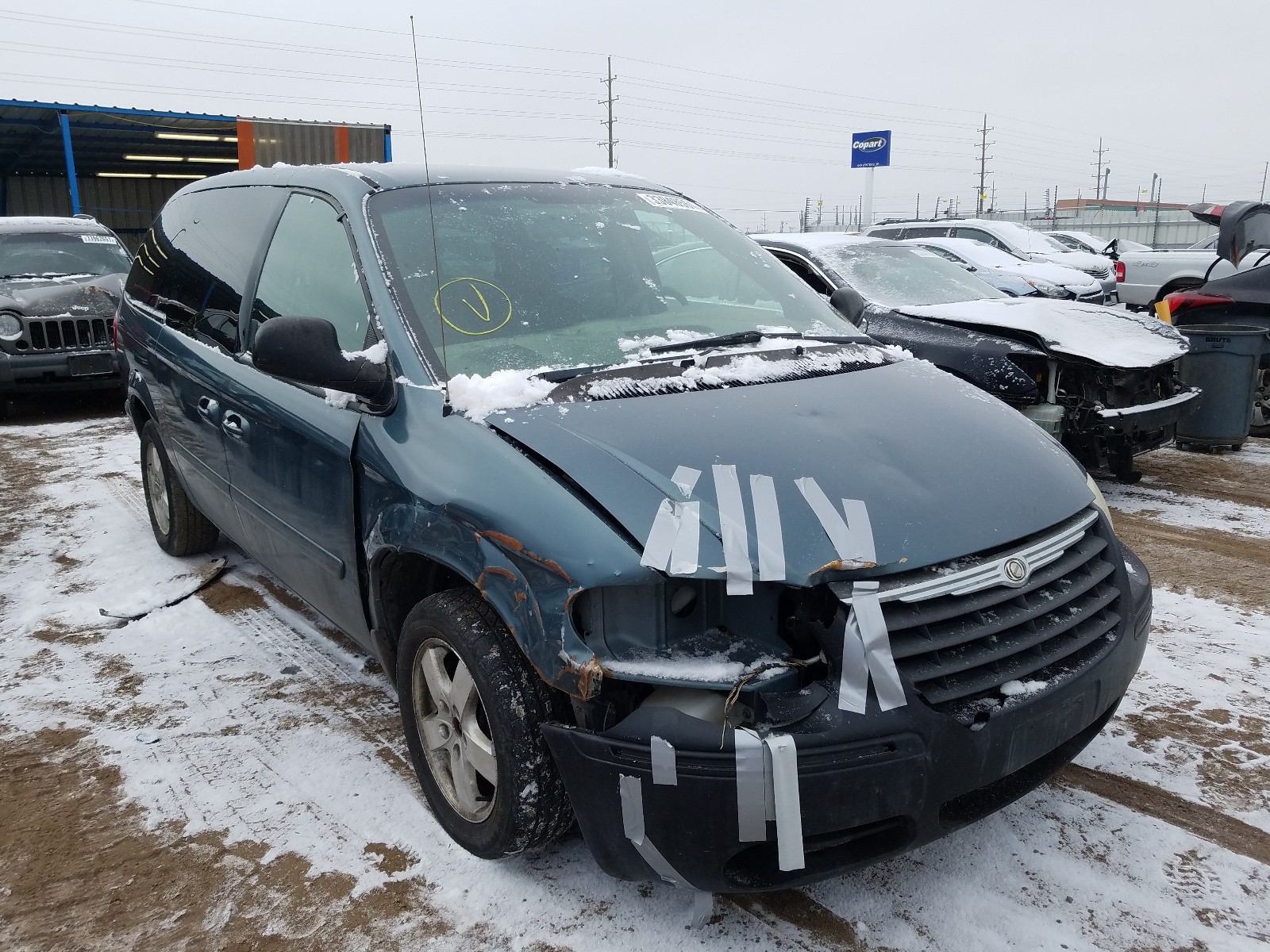 CHRYSLER TOWN &AMP COU 2005 2c4gp44r65r115676