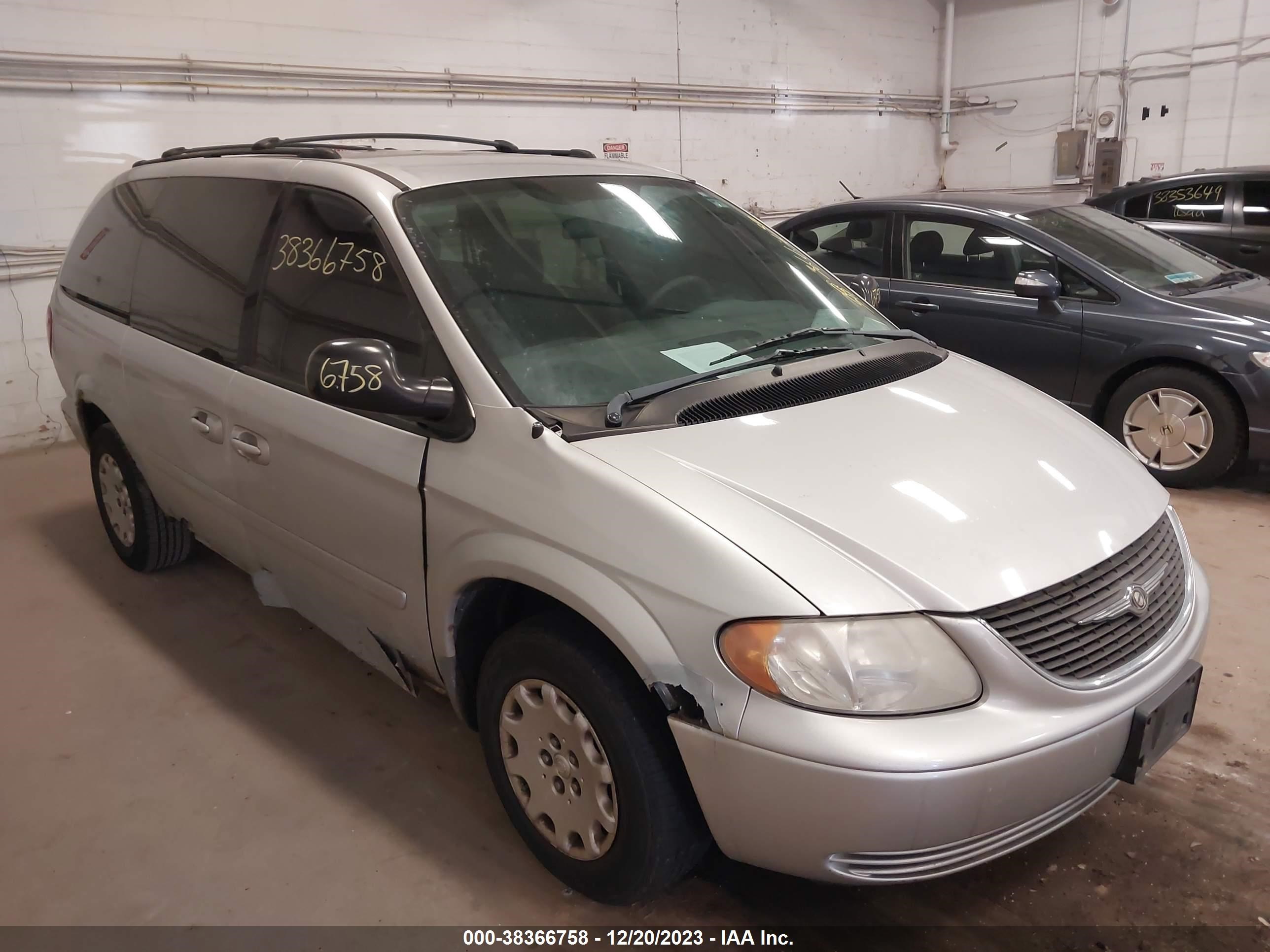 CHRYSLER TOWN & COUNTRY 2004 2c4gp44r84r588333