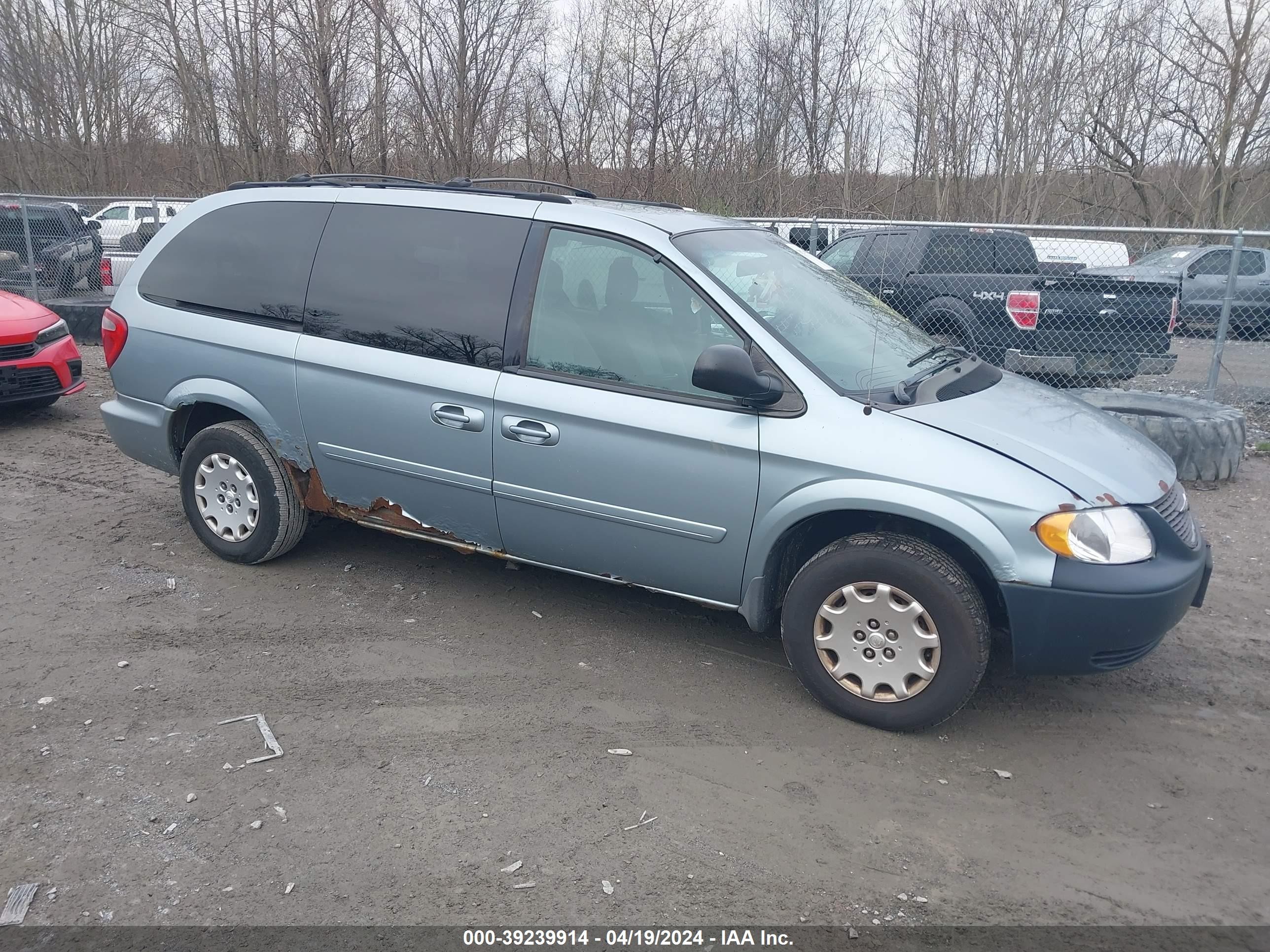 CHRYSLER TOWN & COUNTRY 2004 2c4gp44rx4r603799