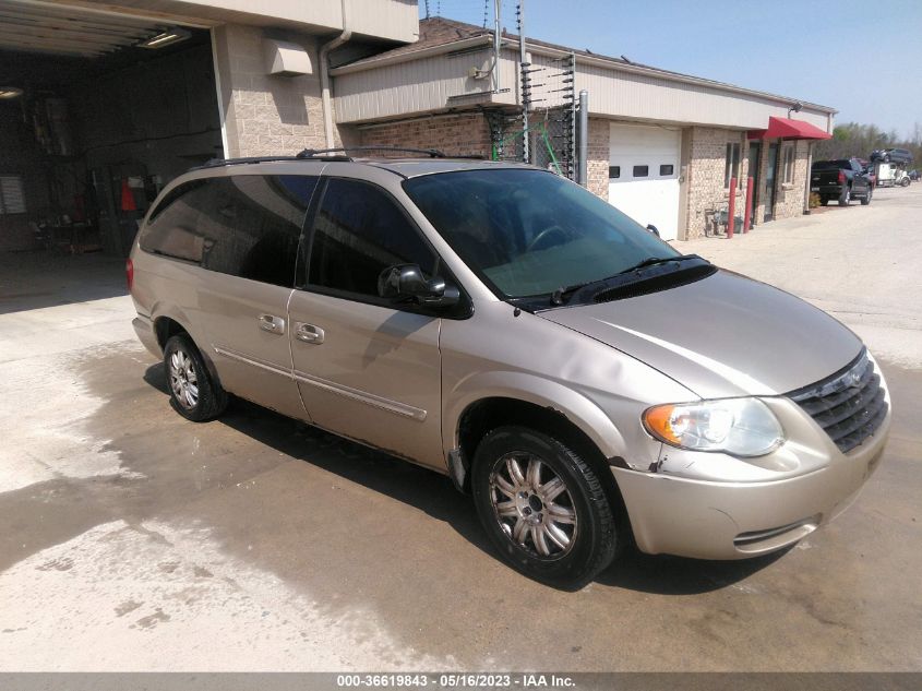 CHRYSLER TOWN & COUNTRY 2005 2c4gp54l05r317110