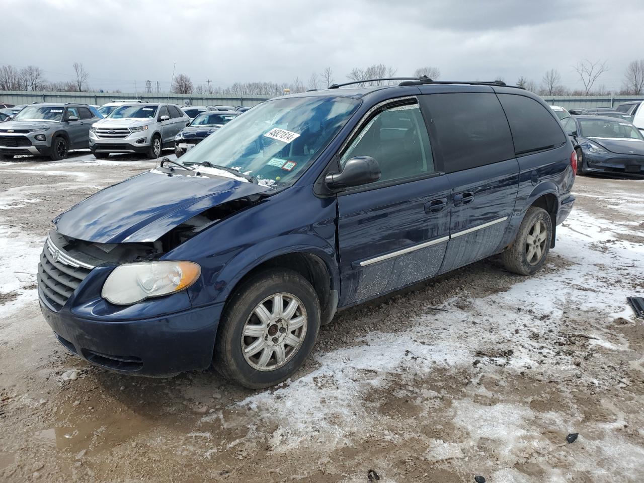 CHRYSLER TOWN & COUNTRY 2005 2c4gp54l25r567321