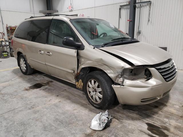 CHRYSLER TOWN &AMP COU 2005 2c4gp54l35r281767