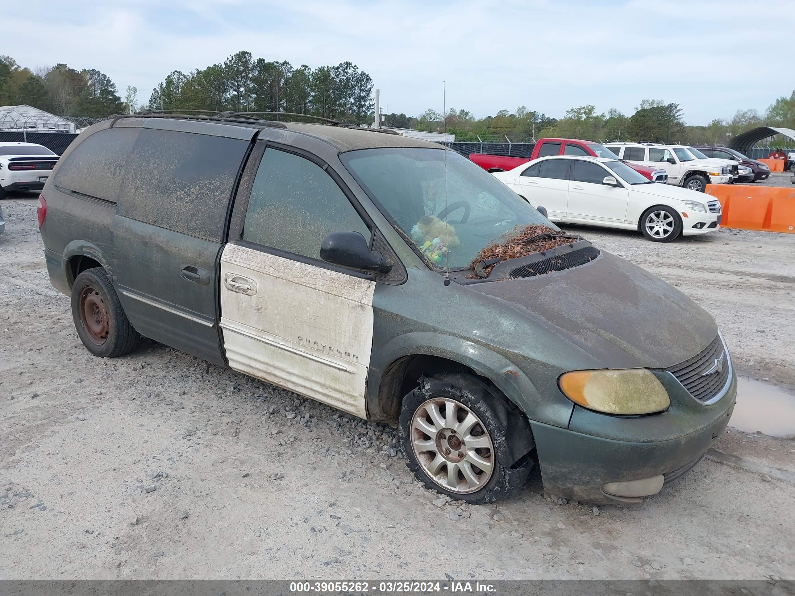 CHRYSLER TOWN & COUNTRY 2003 2c4gp54l63r332921