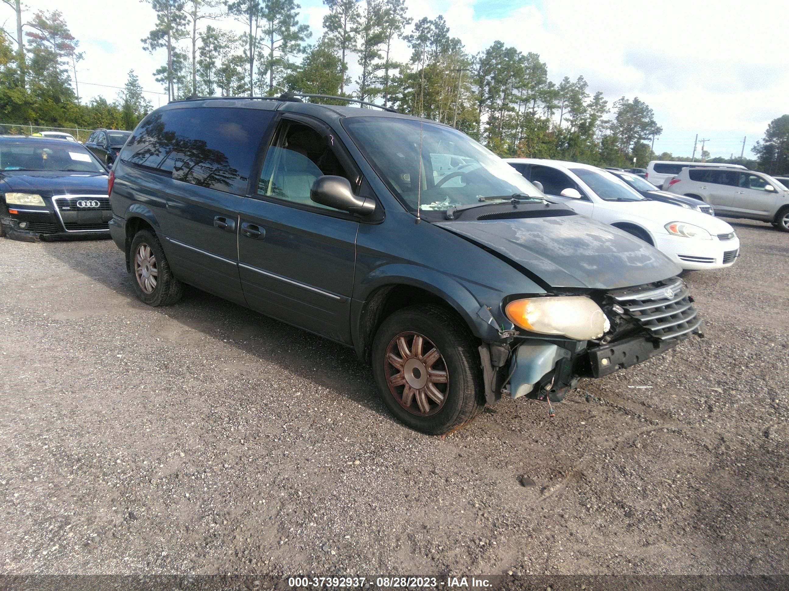 CHRYSLER TOWN & COUNTRY 2005 2c4gp54l65r430818