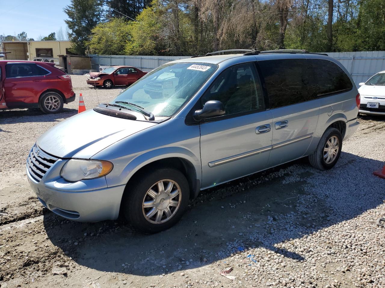 CHRYSLER TOWN & COUNTRY 2005 2c4gp54l65r505842