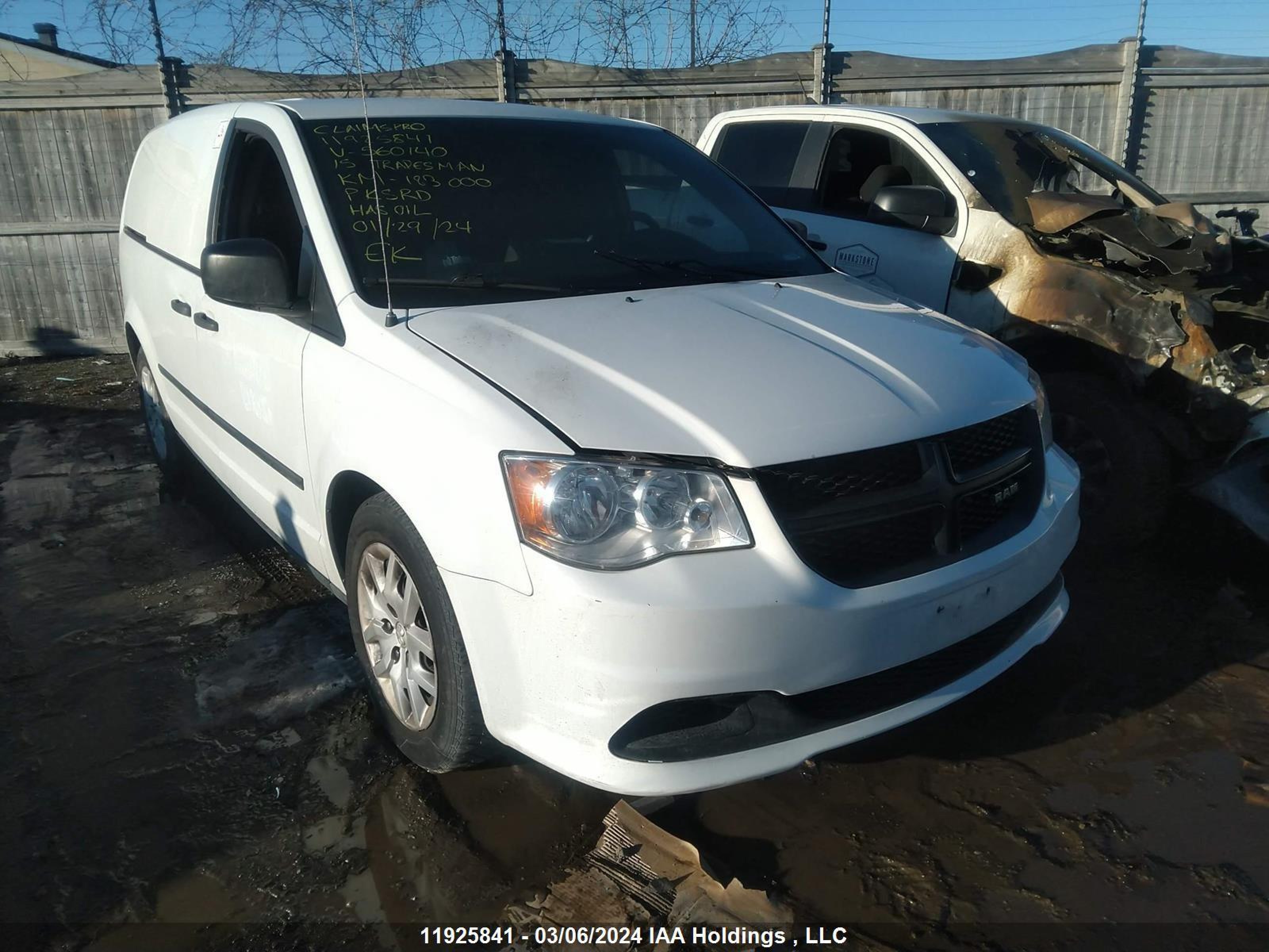 RAM NULL 2015 2c4jrgag1fr560140