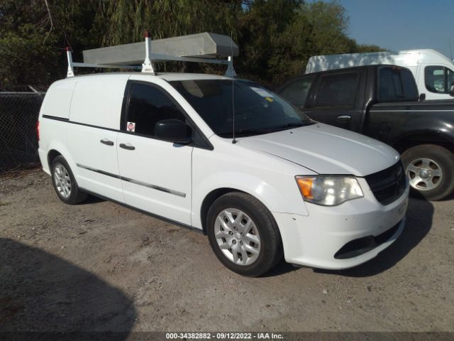 RAM CARGO VAN 2014 2c4jrgag9er389975