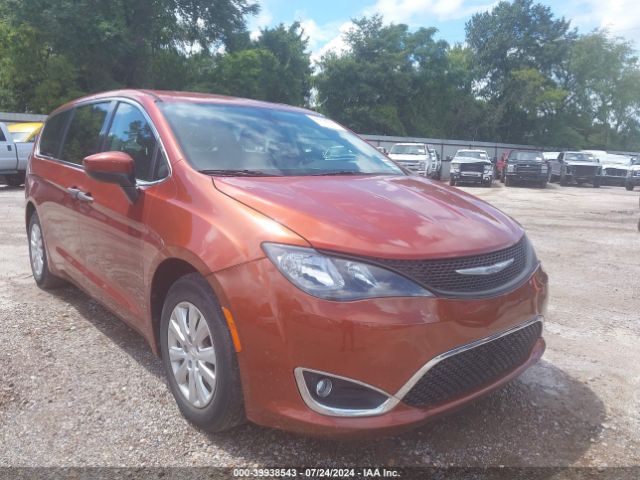 CHRYSLER PACIFICA 2018 2c4rc1ag9jr163575