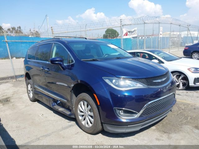 CHRYSLER PACIFICA 2017 2c4rc1bg0hr524295