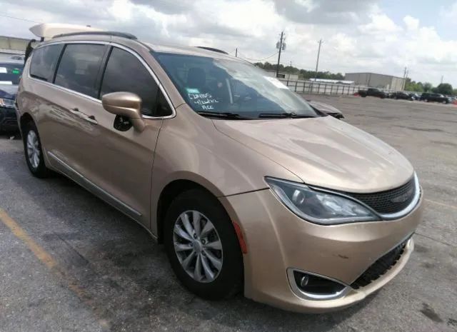 CHRYSLER PACIFICA 2017 2c4rc1bg0hr564506