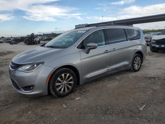 CHRYSLER PACIFICA T 2017 2c4rc1bg0hr583606