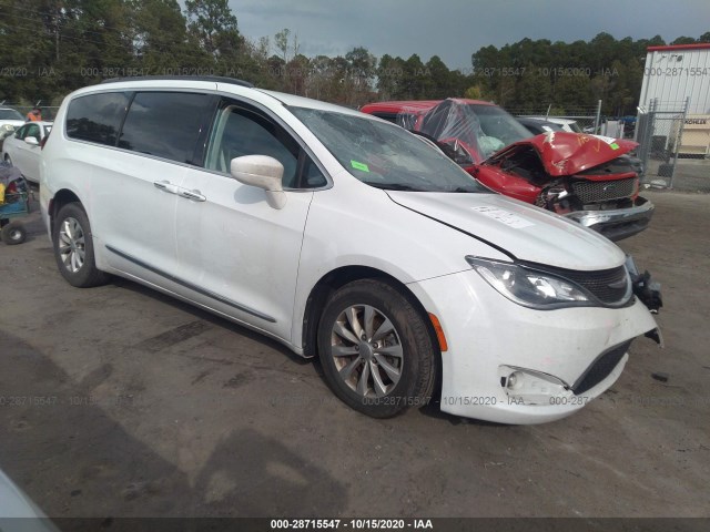 CHRYSLER PACIFICA 2017 2c4rc1bg0hr648390