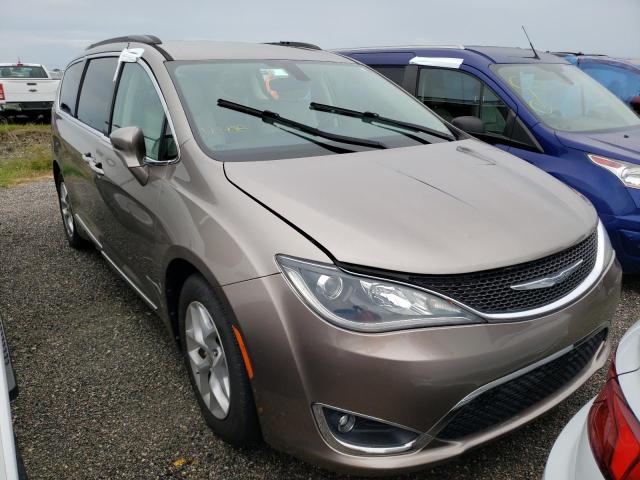 CHRYSLER PACIFICA T 2017 2c4rc1bg0hr712170